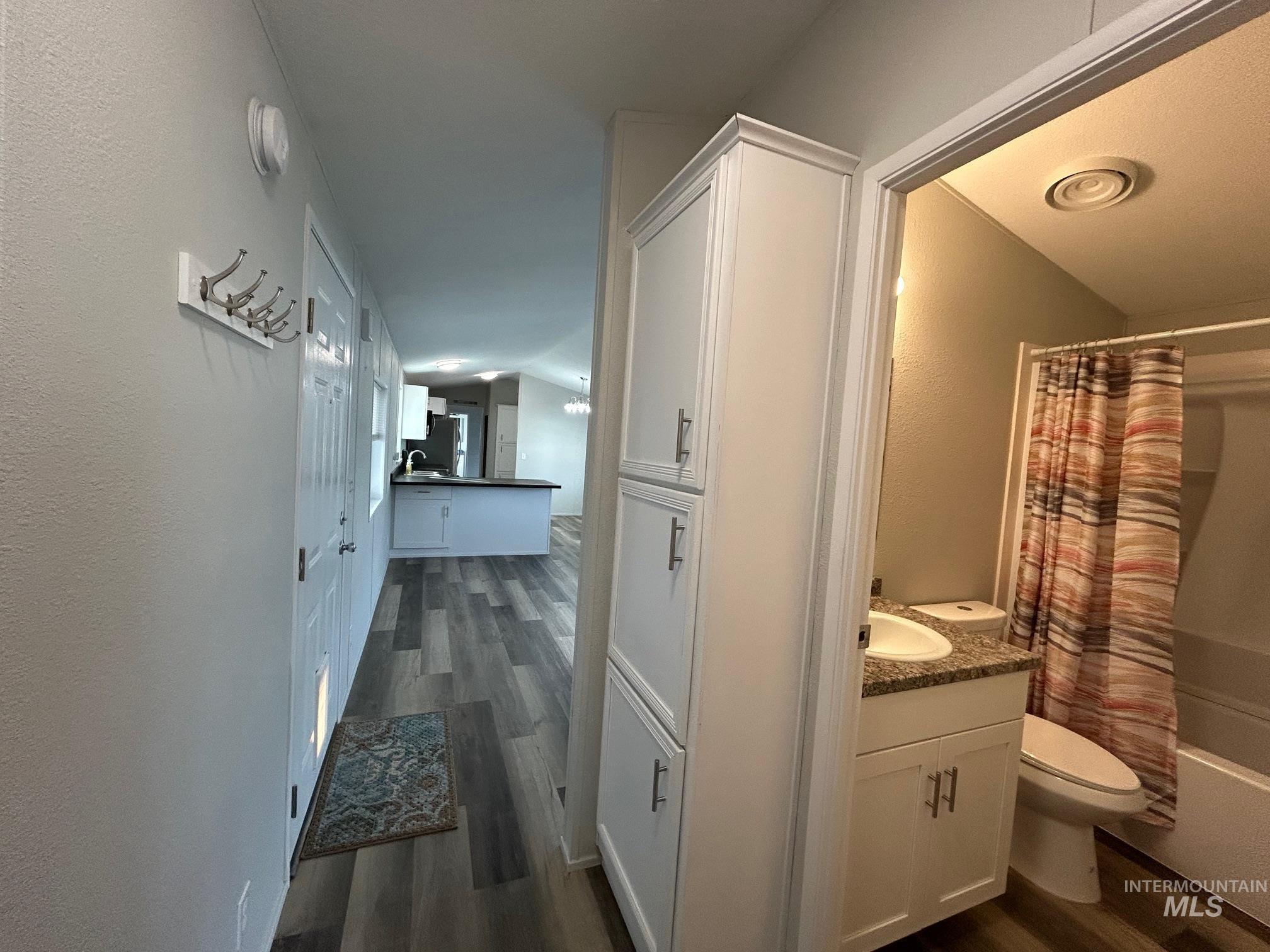 1430 Chestnut Street, Clarkston, Washington 99403, 2 Bedrooms, 2 Bathrooms, Residential For Sale, Price $110,000, 98974347