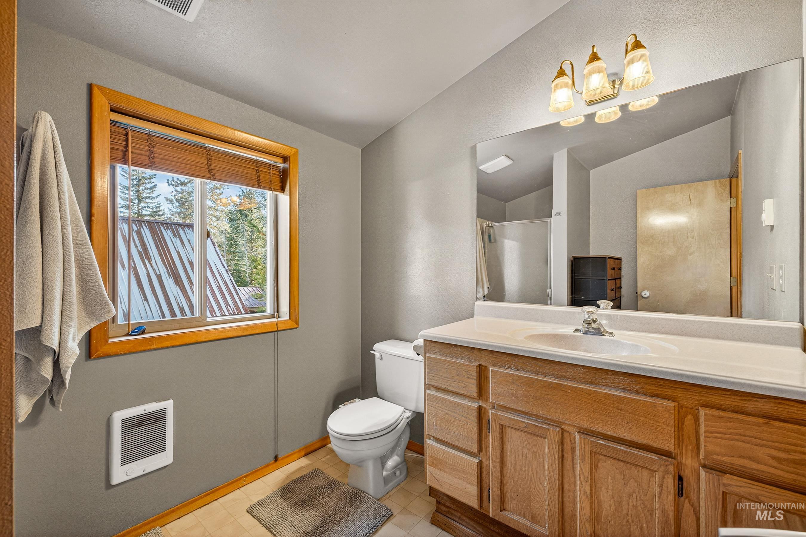 430 Ringel St, McCall, Idaho 83638, 3 Bedrooms, 2 Bathrooms, Residential For Sale, Price $699,000,MLS 98974350