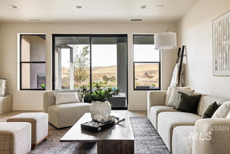 20185 N Swire Green Way, Boise, Idaho 83714, 4 Bedrooms, 3.5 Bathrooms, Residential For Sale, Price $1,649,999,MLS 98974353