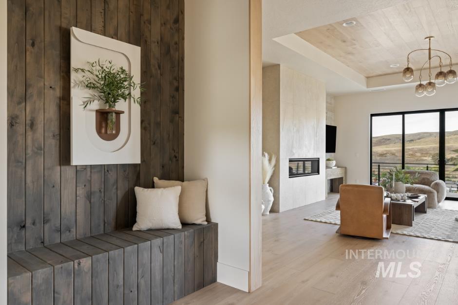 20185 N Swire Green Way, Boise, Idaho 83714, 4 Bedrooms, 3.5 Bathrooms, Residential For Sale, Price $1,599,999, 98974353