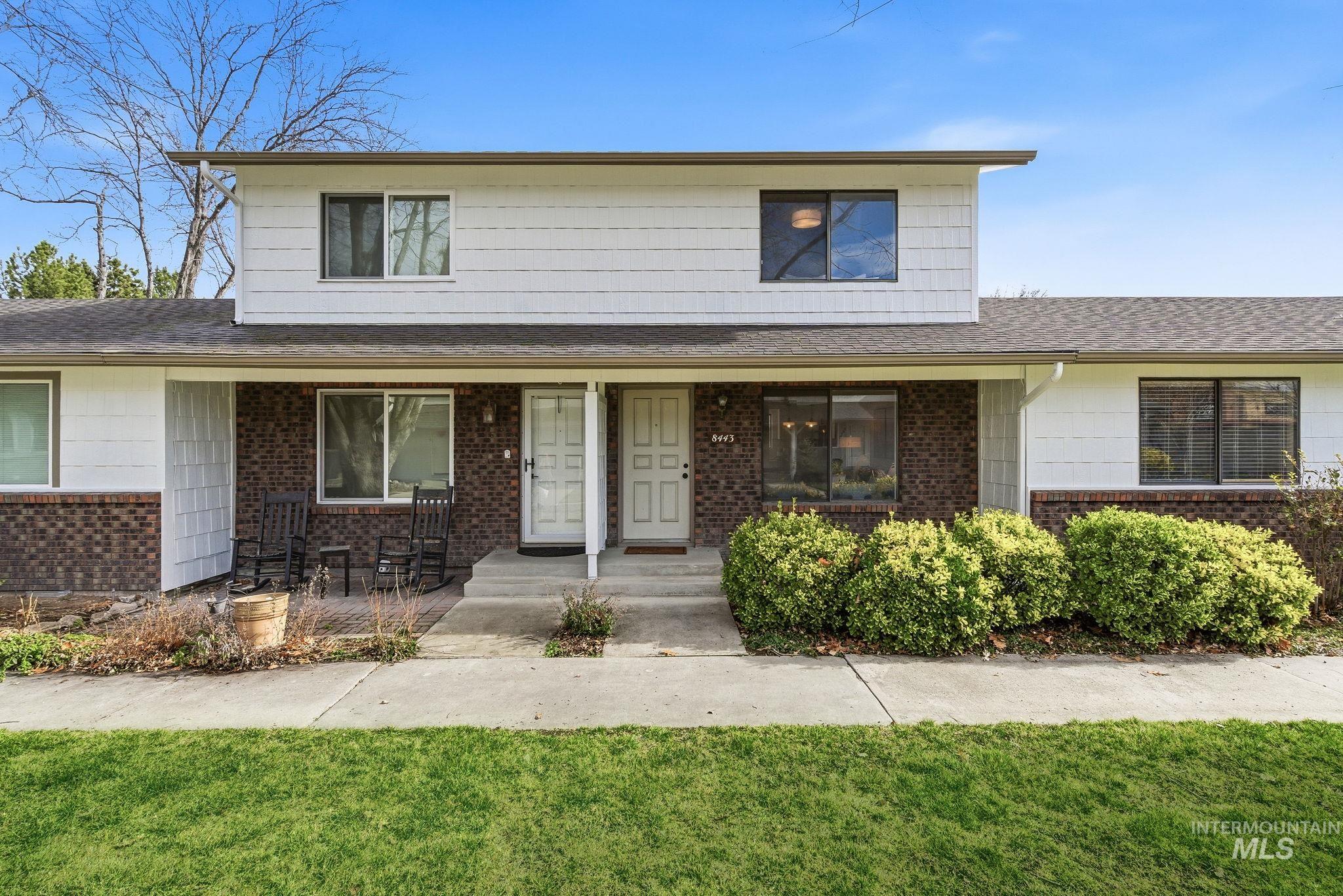 8443 W Rifleman St, Boise, Idaho 83704, 2 Bedrooms, 1 Bathroom, Residential For Sale, Price $305,000, 98974357