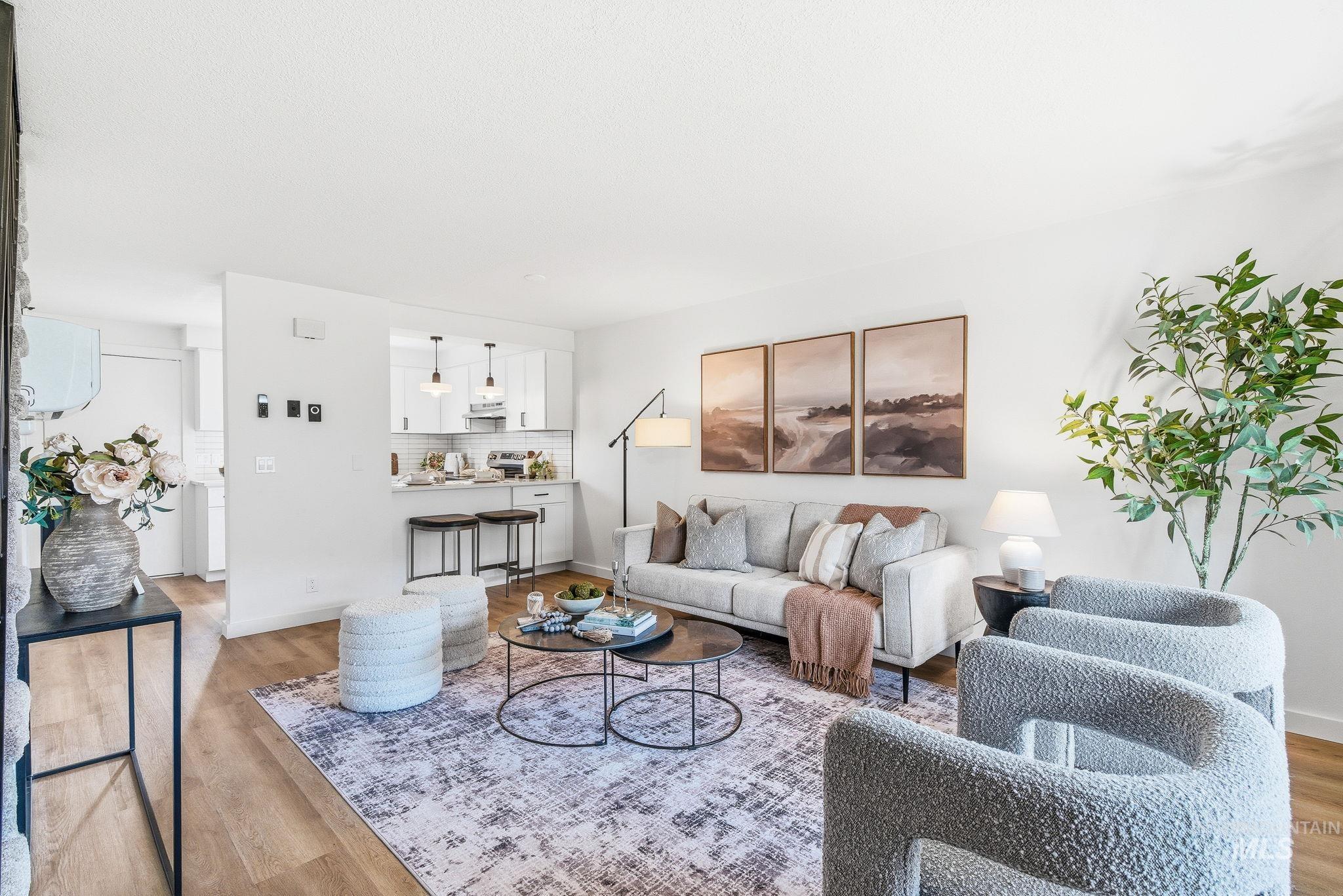 8443 W Rifleman St, Boise, Idaho 83704, 2 Bedrooms, 1 Bathroom, Residential For Sale, Price $305,000, 98974357