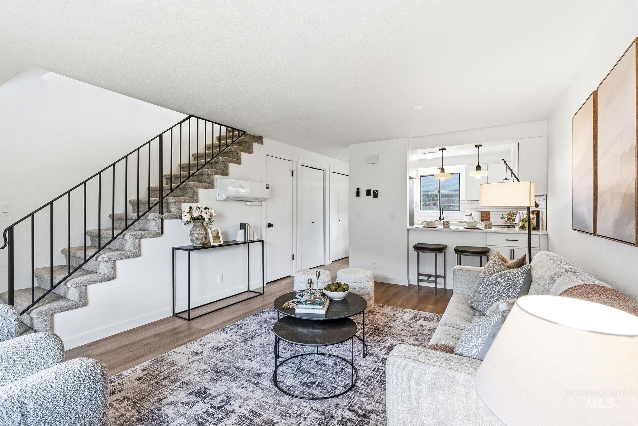 8443 W Rifleman St, Boise, Idaho 83704, 2 Bedrooms, 1 Bathroom, Residential For Sale, Price $305,000, 98974357