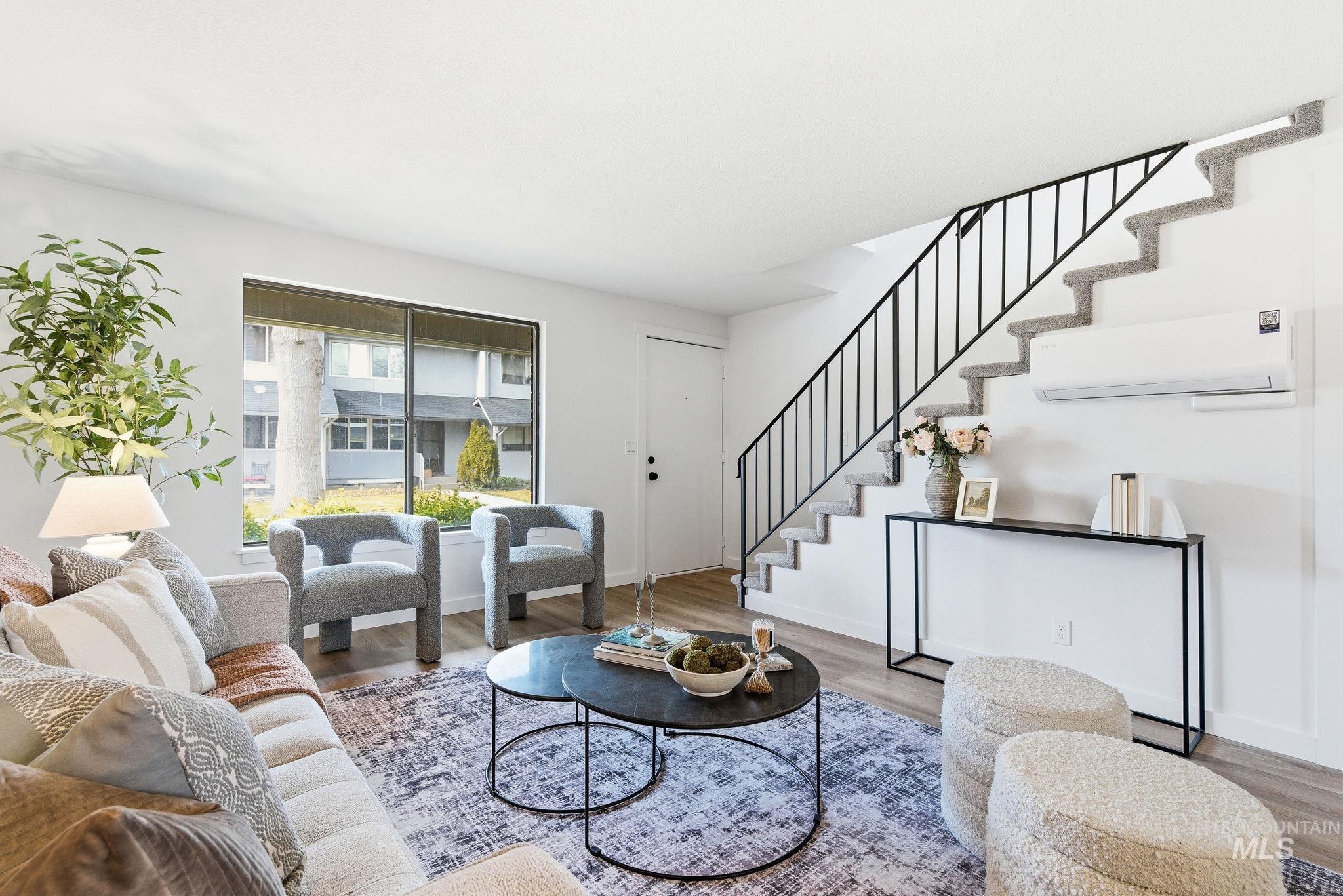 8443 W Rifleman St, Boise, Idaho 83704, 2 Bedrooms, 1 Bathroom, Residential For Sale, Price $305,000, 98974357