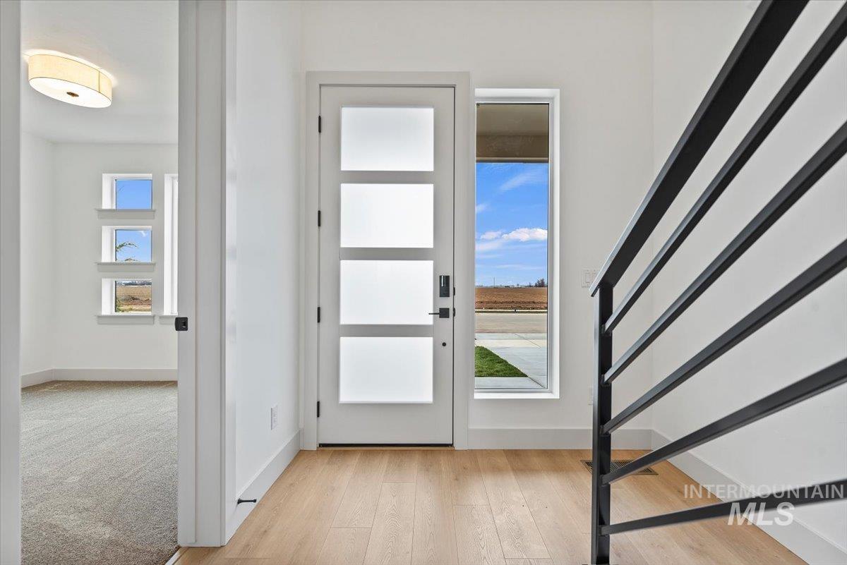 6755 N Ellis Park Ave, Meridian, Idaho 83646, 5 Bedrooms, 4 Bathrooms, Residential For Sale, Price $994,800,MLS 98974359