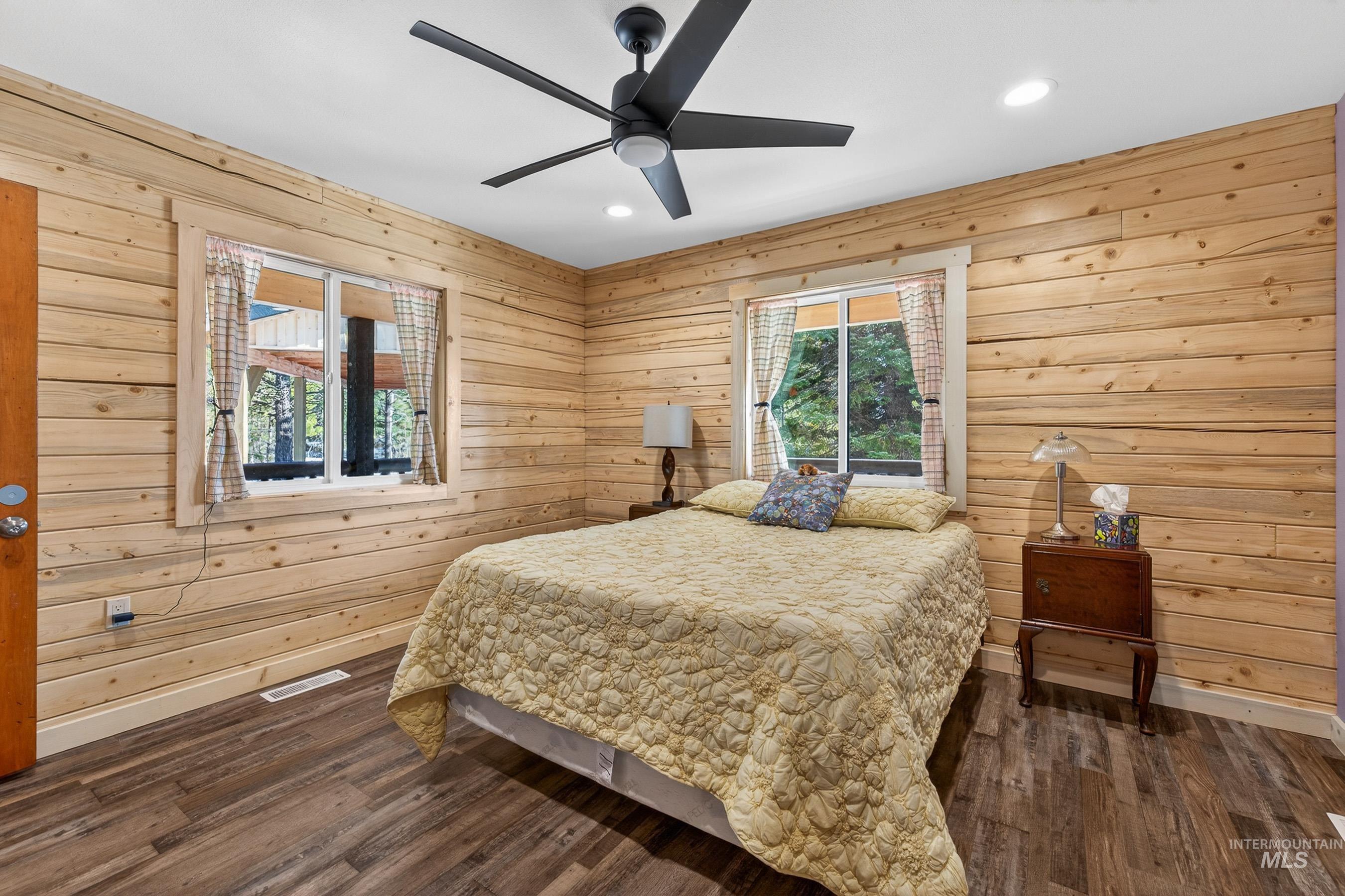 357/359 Veronica St, McCall, Idaho 83638, 3 Bedrooms, 3 Bathrooms, Residential For Sale, Price $949,000,MLS 98974360