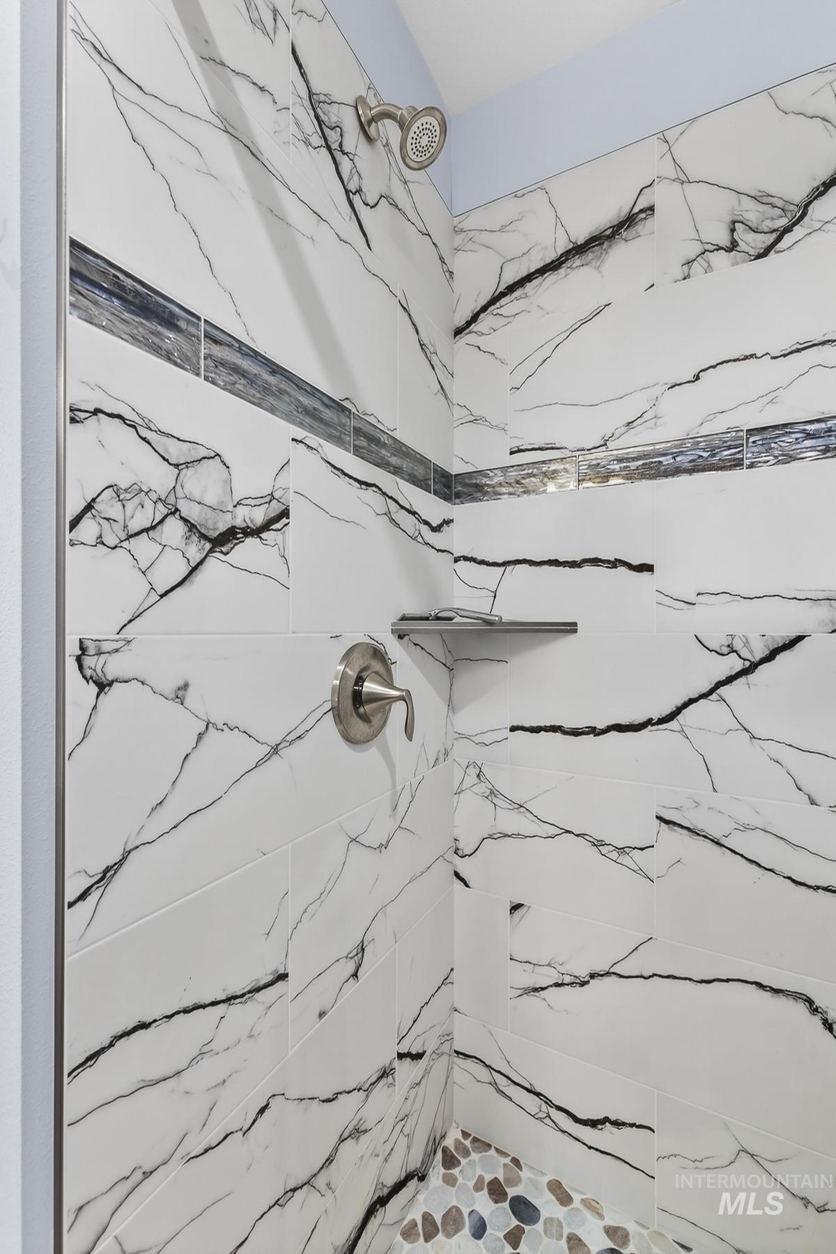 357/359 Veronica St, McCall, Idaho 83638, 3 Bedrooms, 3 Bathrooms, Residential For Sale, Price $949,000,MLS 98974360