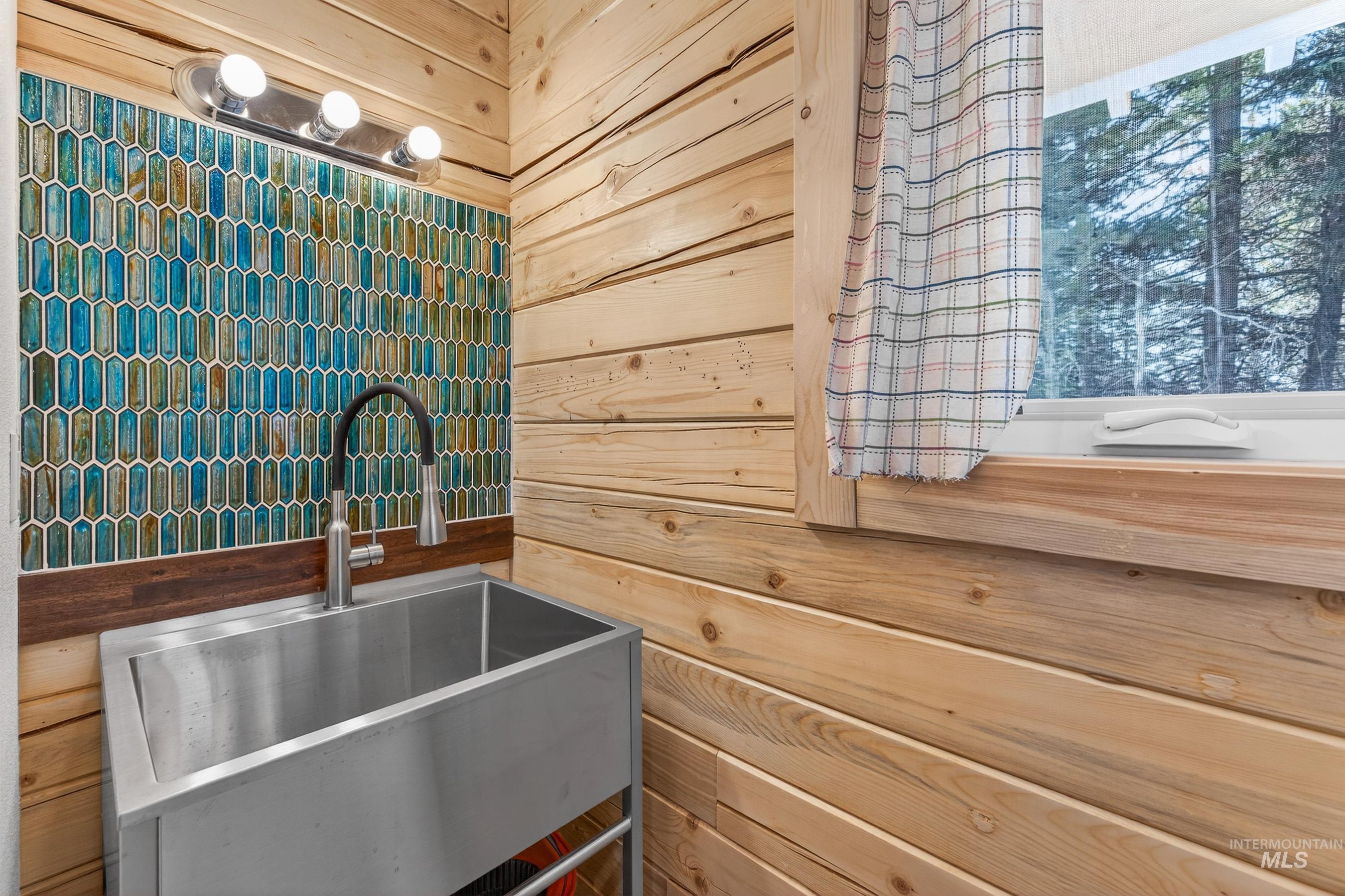 357/359 Veronica St, McCall, Idaho 83638, 3 Bedrooms, 3 Bathrooms, Residential For Sale, Price $949,000,MLS 98974360