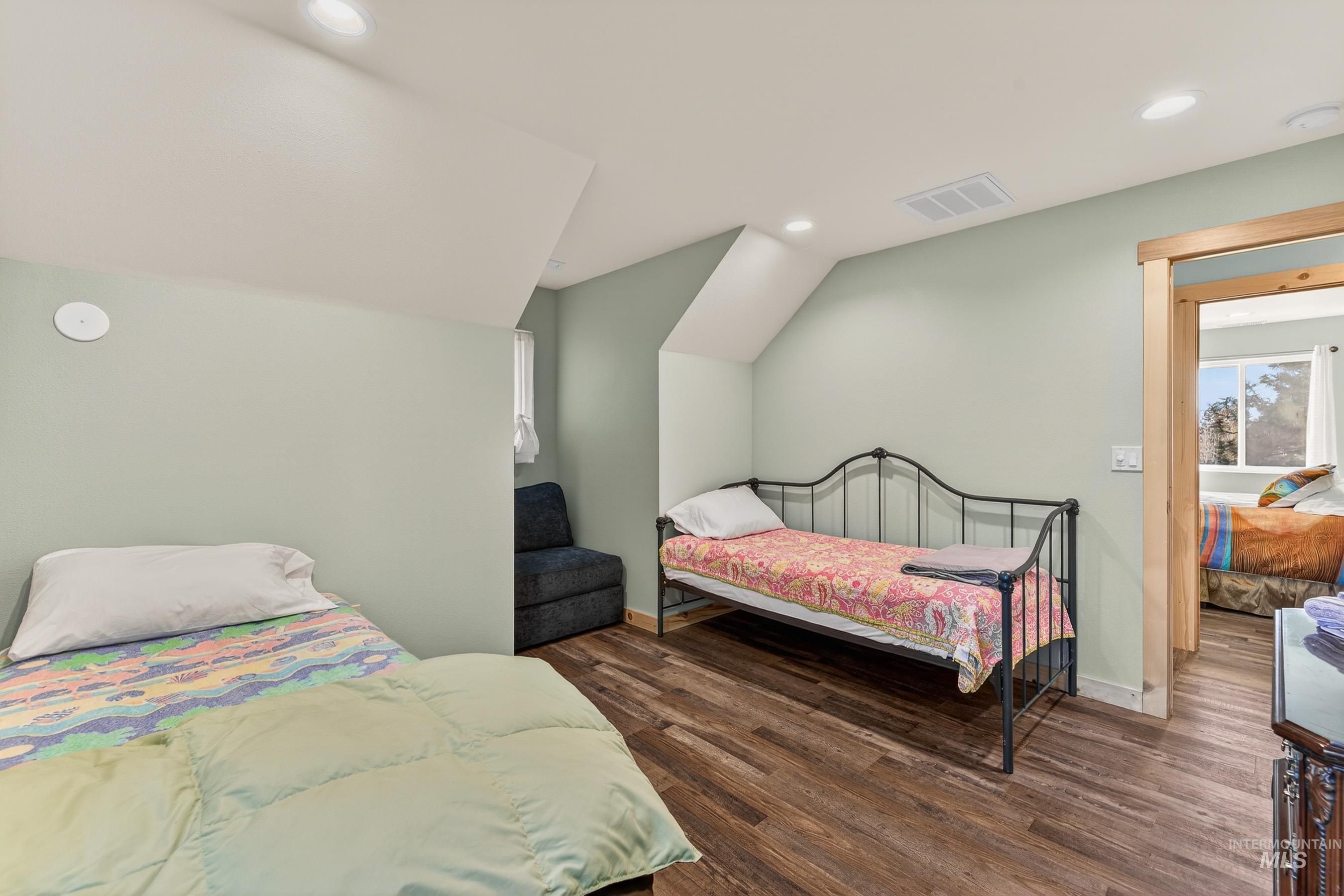 357/359 Veronica St, McCall, Idaho 83638, 3 Bedrooms, 3 Bathrooms, Residential For Sale, Price $949,000,MLS 98974360