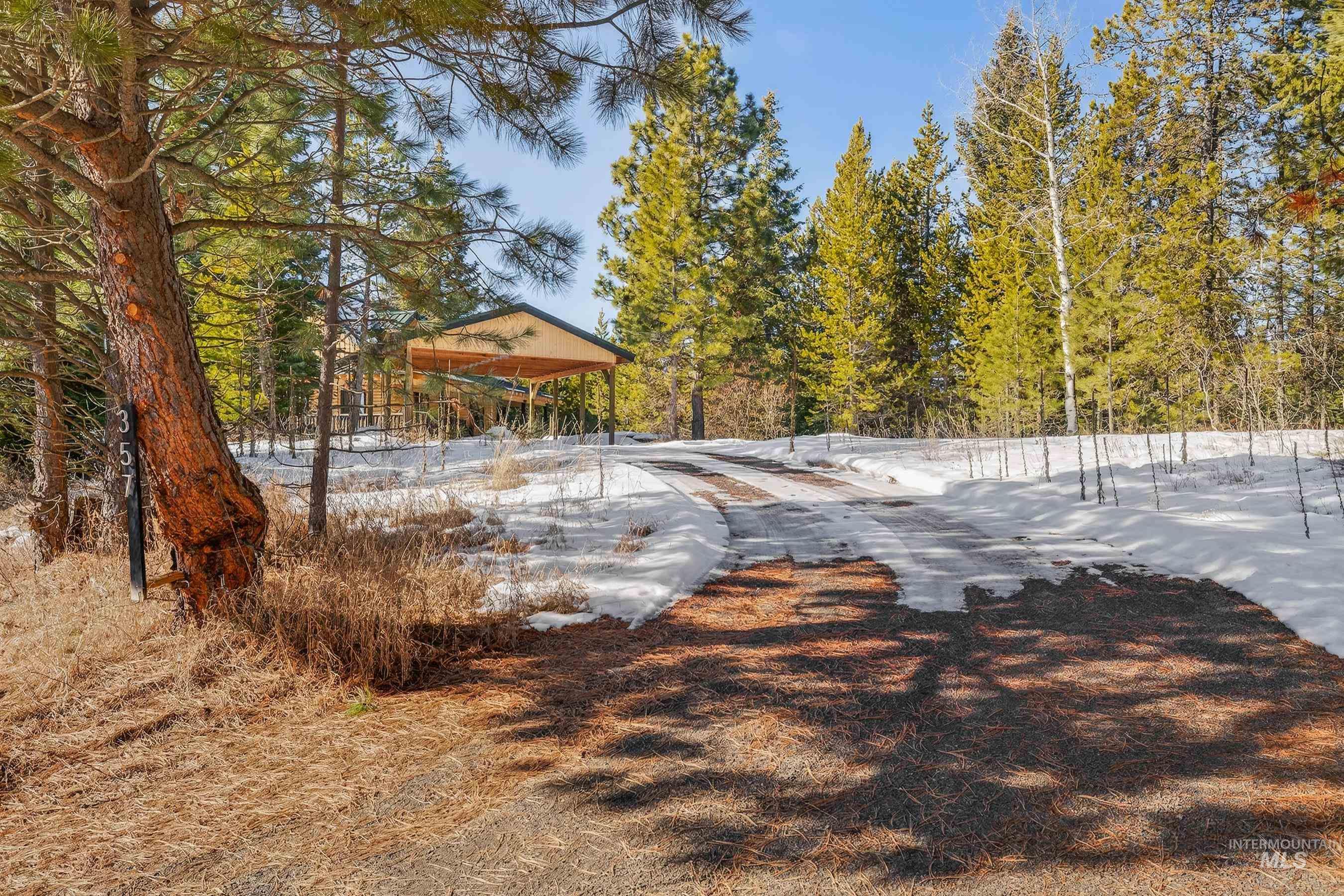 357/359 Veronica St, McCall, Idaho 83638, 3 Bedrooms, 3 Bathrooms, Residential For Sale, Price $949,000,MLS 98974360