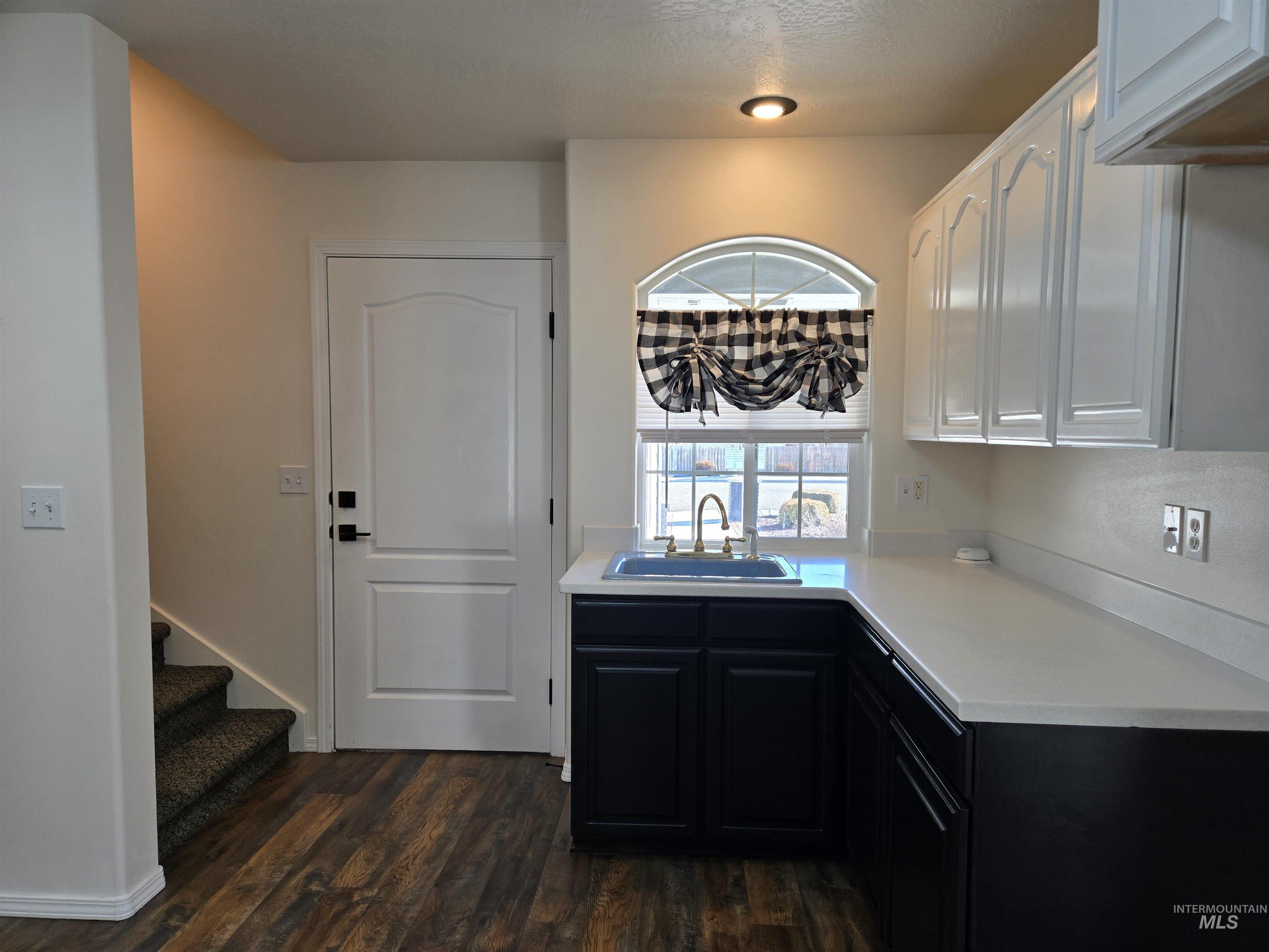 405 N Dorian Drive, Ontario, Oregon 97914, 4 Bedrooms, 3.5 Bathrooms, Residential For Sale, Price $575,000,MLS 98974361