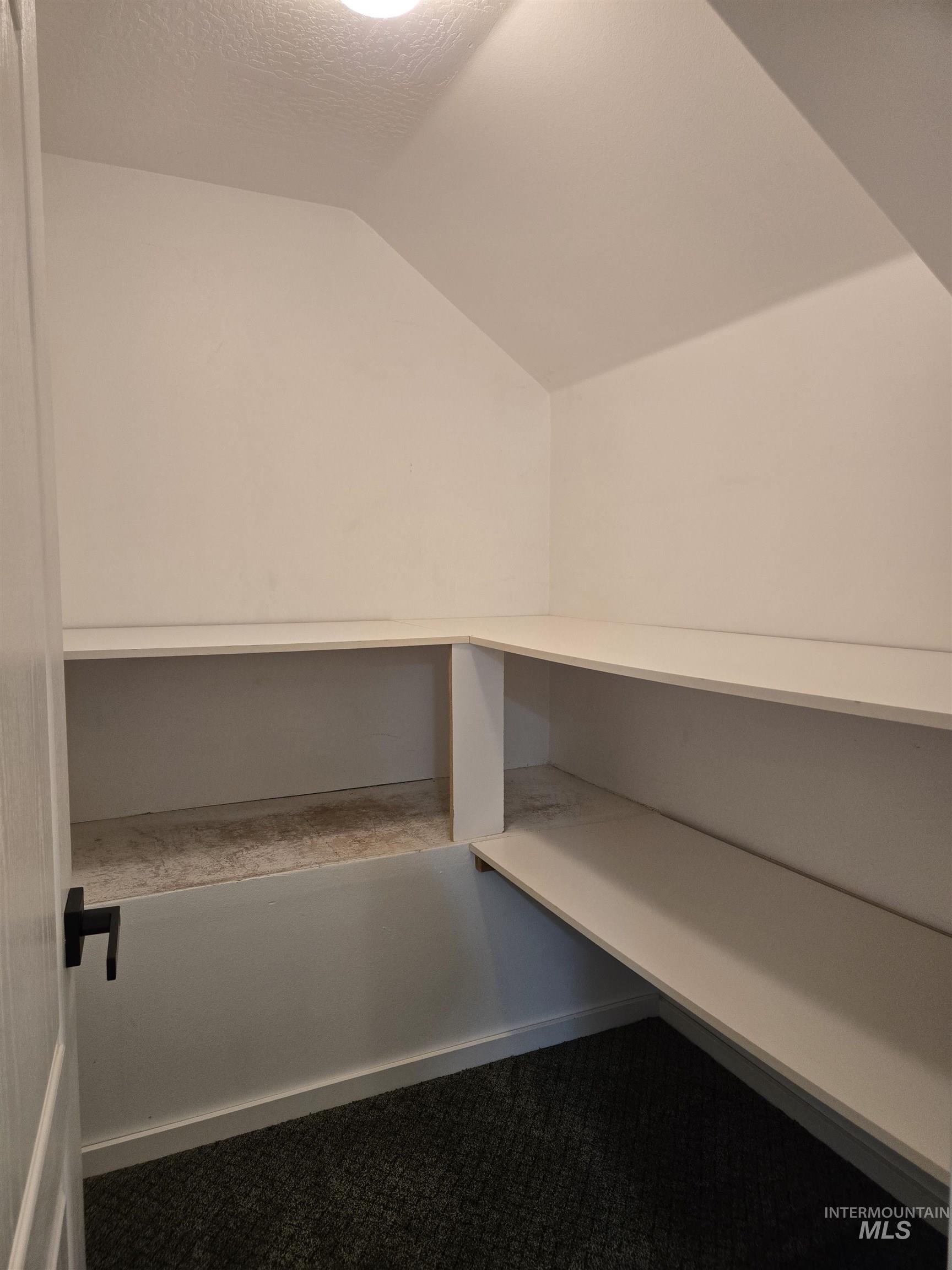 405 N Dorian Drive, Ontario, Oregon 97914, 4 Bedrooms, 3.5 Bathrooms, Residential For Sale, Price $575,000,MLS 98974361