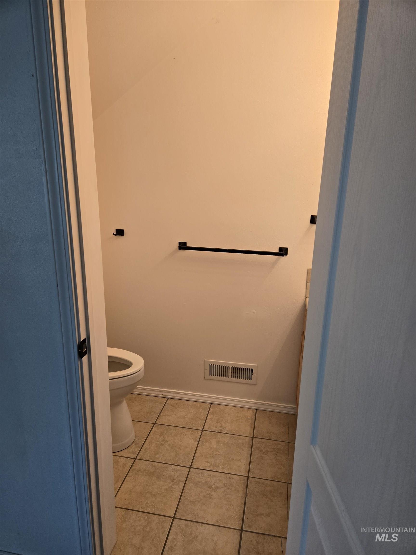 405 N Dorian Drive, Ontario, Oregon 97914, 4 Bedrooms, 3.5 Bathrooms, Residential For Sale, Price $575,000,MLS 98974361