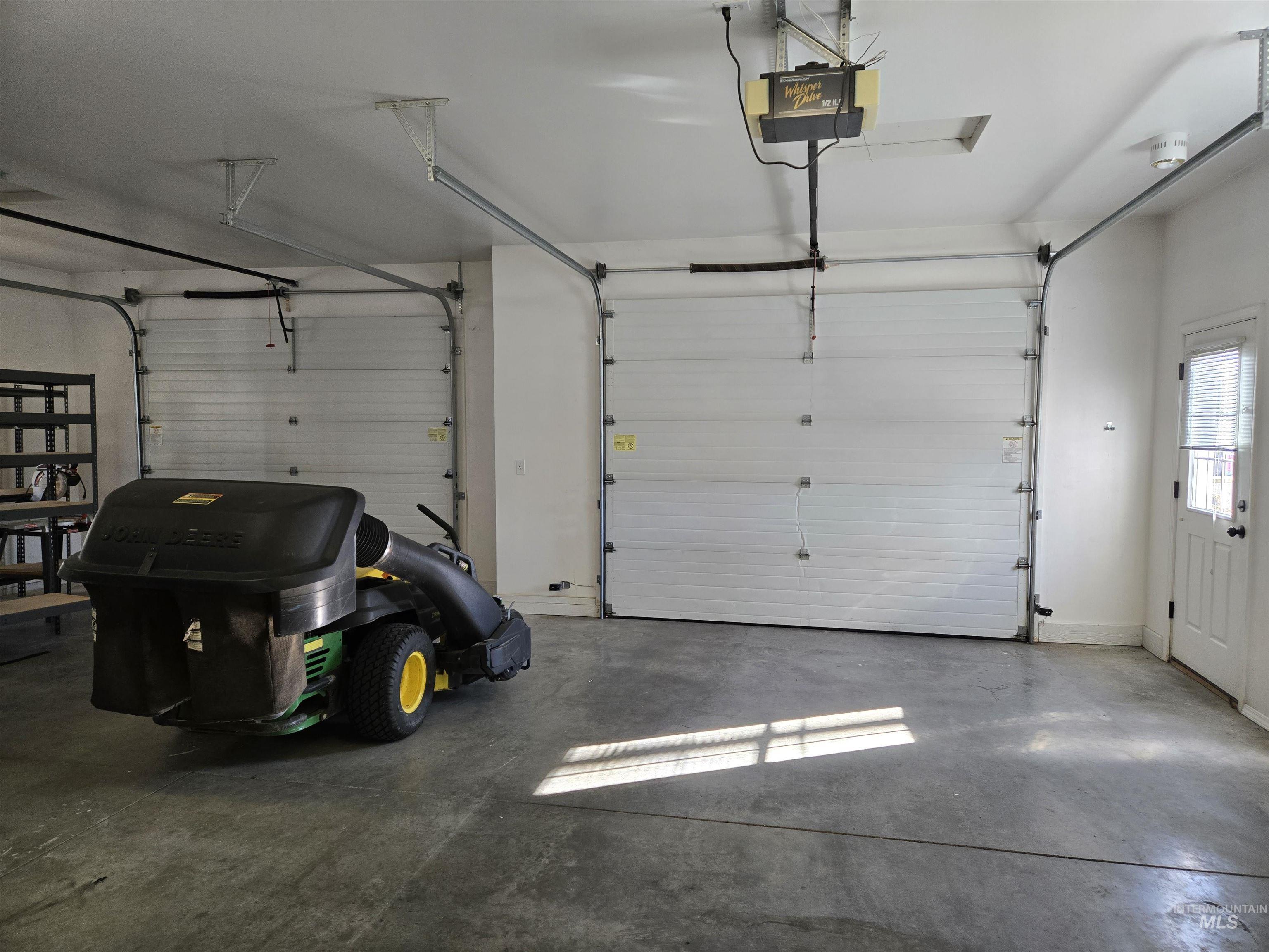 405 N Dorian Drive, Ontario, Oregon 97914, 4 Bedrooms, 3.5 Bathrooms, Residential For Sale, Price $575,000,MLS 98974361