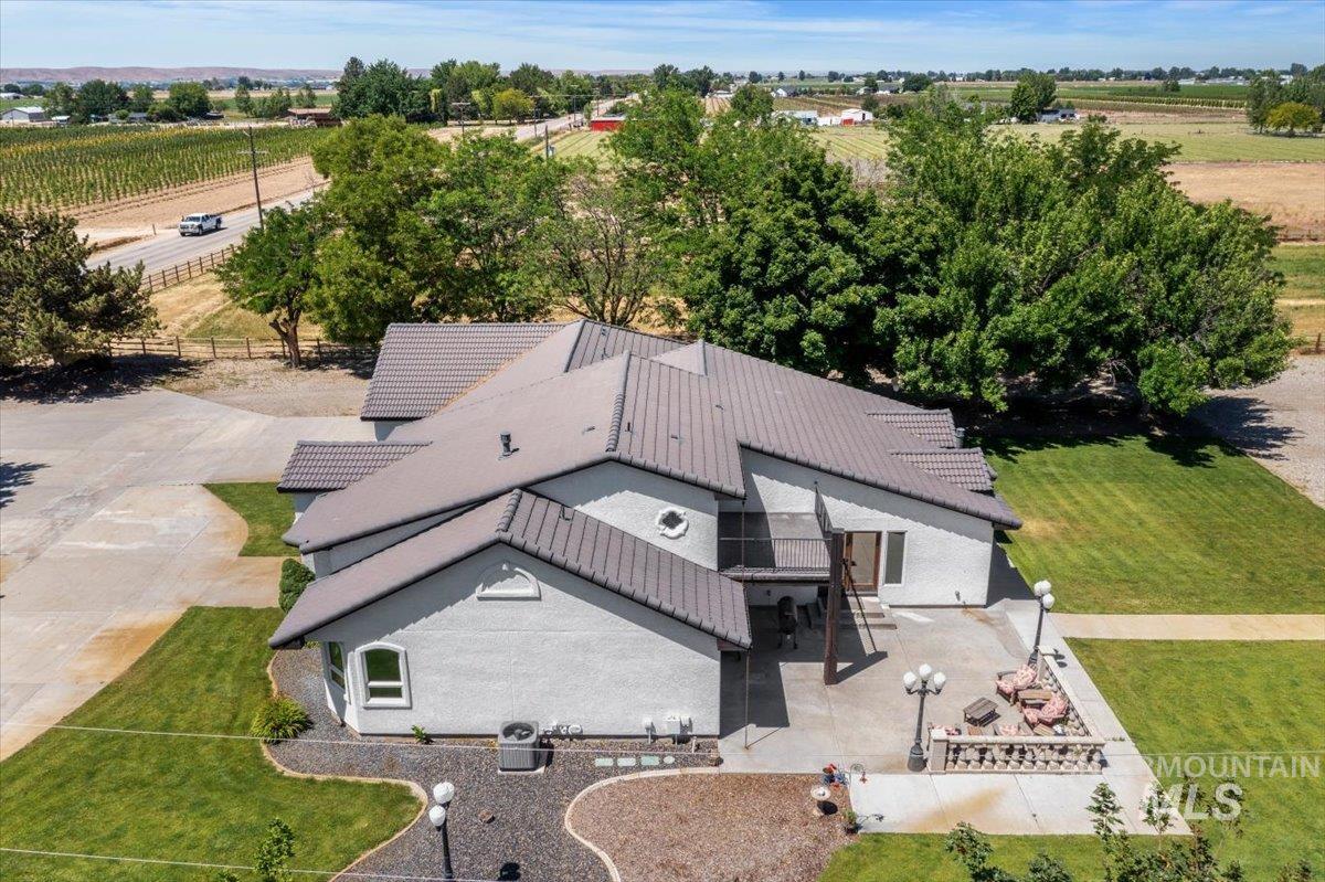 2800 W Idaho Blvd, Emmett, Idaho 83617, 5 Bedrooms, 4 Bathrooms, Residential For Sale, Price $1,750,000,MLS 98974362