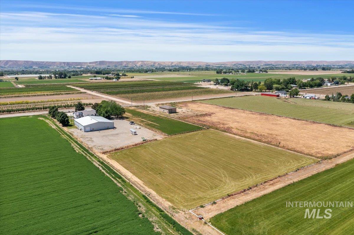 2800 W Idaho Blvd, Emmett, Idaho 83617, 5 Bedrooms, 4 Bathrooms, Residential For Sale, Price $1,750,000,MLS 98974362