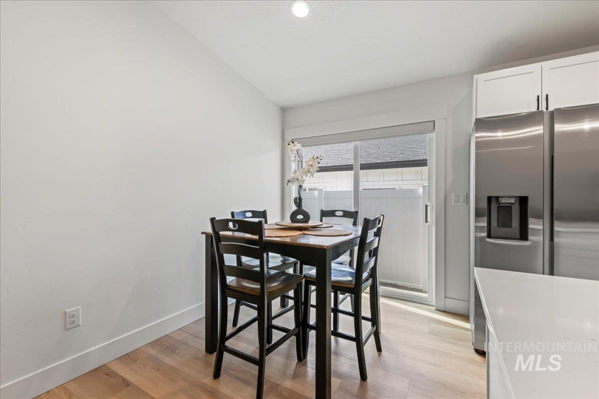 1419 W Lark Ct, Nampa, Idaho 83651, 3 Bedrooms, 2 Bathrooms, Residential For Sale, Price $349,900,MLS 98974363