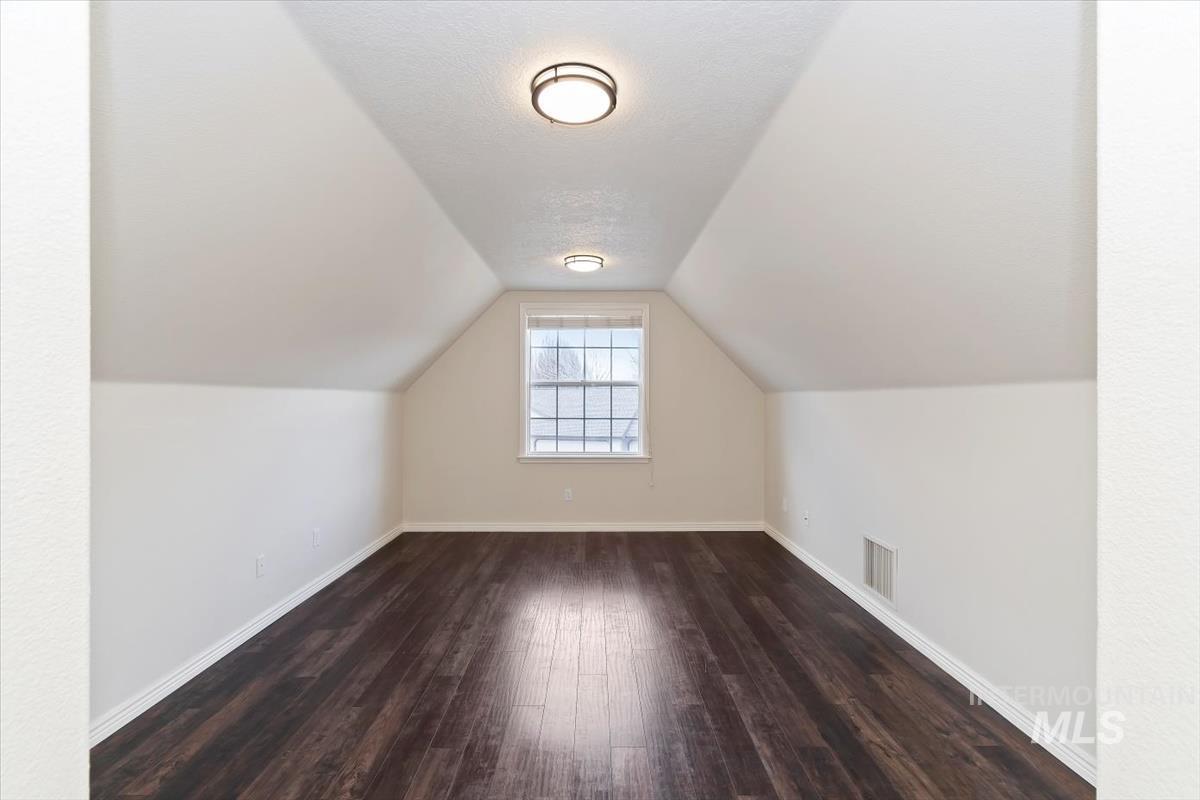 1877 S Rustic Mill Pl, Boise, Idaho 83709, 4 Bedrooms, 2.5 Bathrooms, Residential For Sale, Price $649,900,MLS 98974365