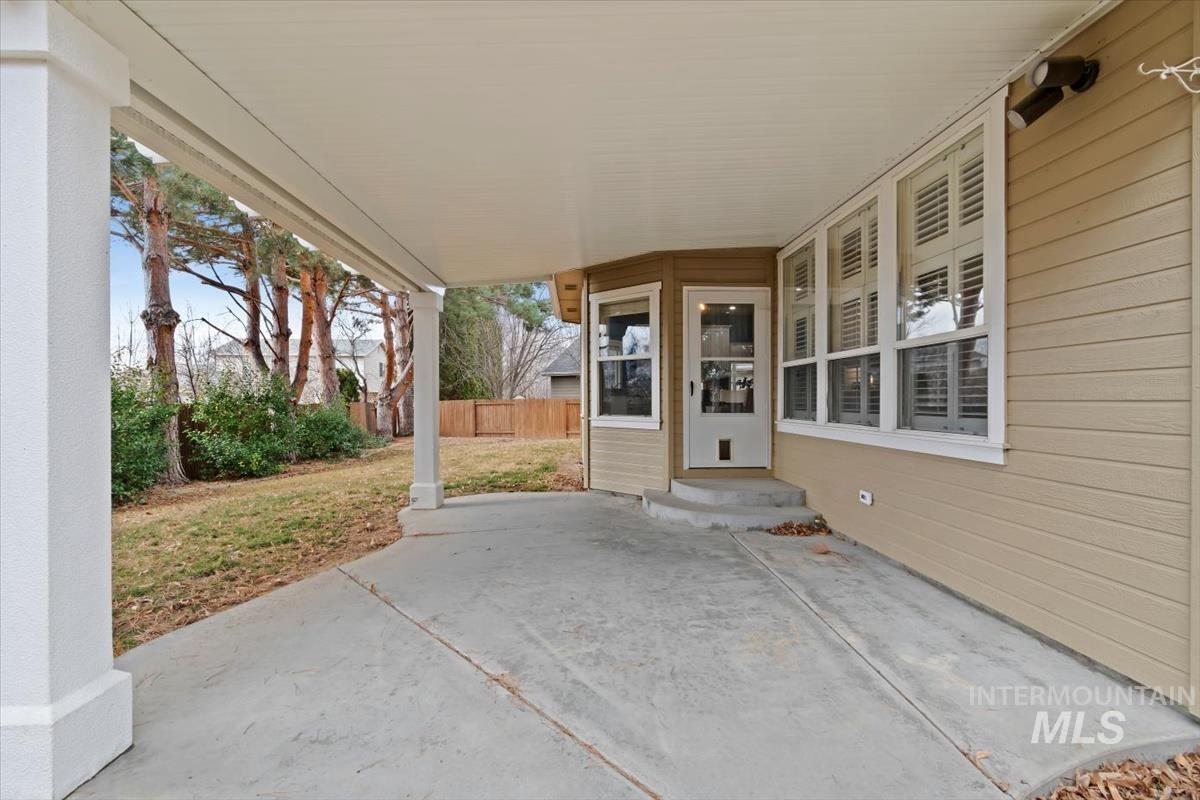 1877 S Rustic Mill Pl, Boise, Idaho 83709, 4 Bedrooms, 2.5 Bathrooms, Residential For Sale, Price $649,900,MLS 98974365