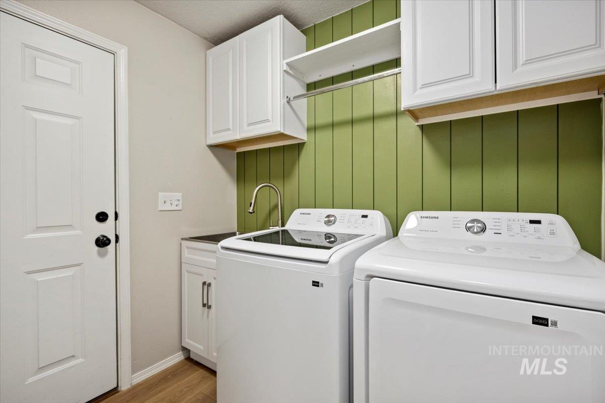 1827 Targhee Drive, Twin Falls, Idaho 83301, 3 Bedrooms, 2 Bathrooms, Residential For Sale, Price $399,900,MLS 98974366