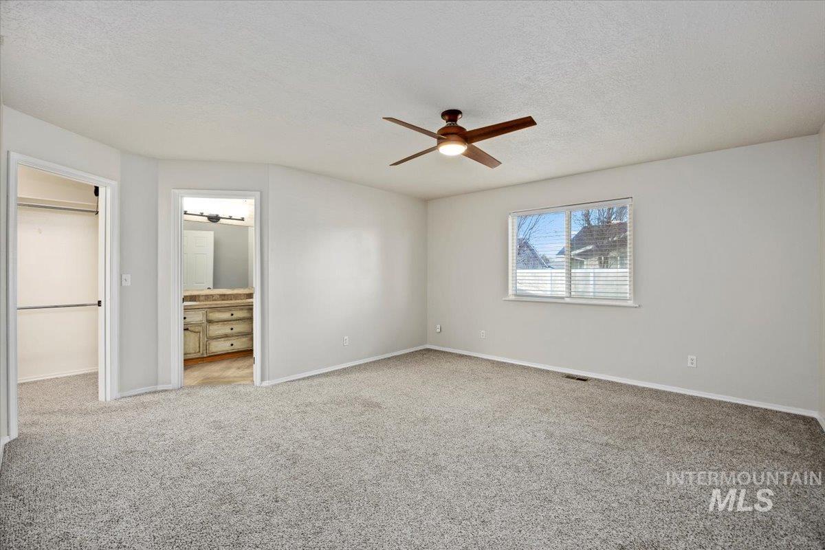 1827 Targhee Drive, Twin Falls, Idaho 83301, 3 Bedrooms, 2 Bathrooms, Residential For Sale, Price $399,900,MLS 98974366