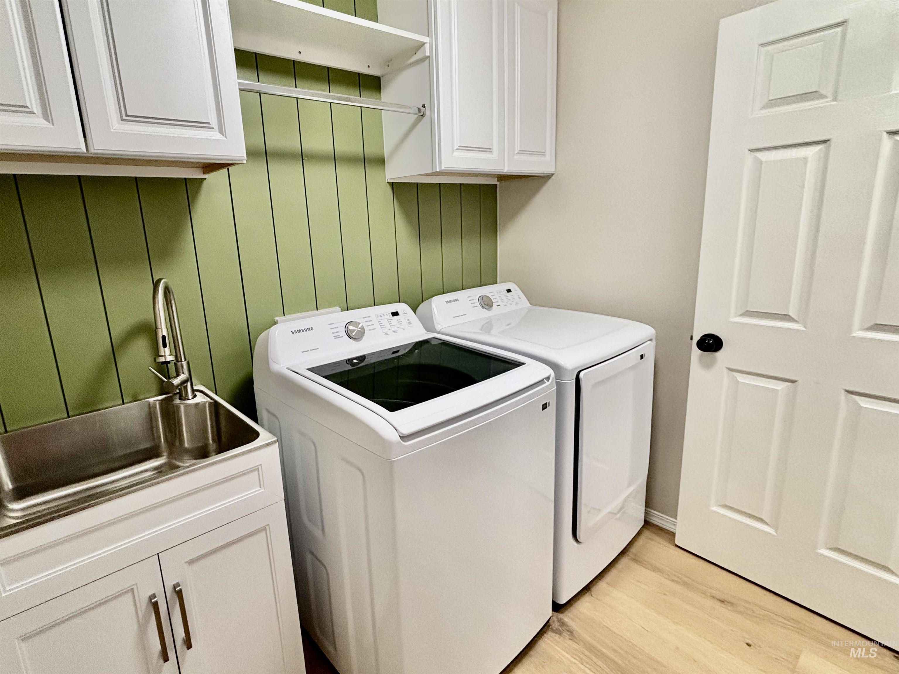 1827 Targhee Drive, Twin Falls, Idaho 83301, 3 Bedrooms, 2 Bathrooms, Residential For Sale, Price $389,000, 98974366