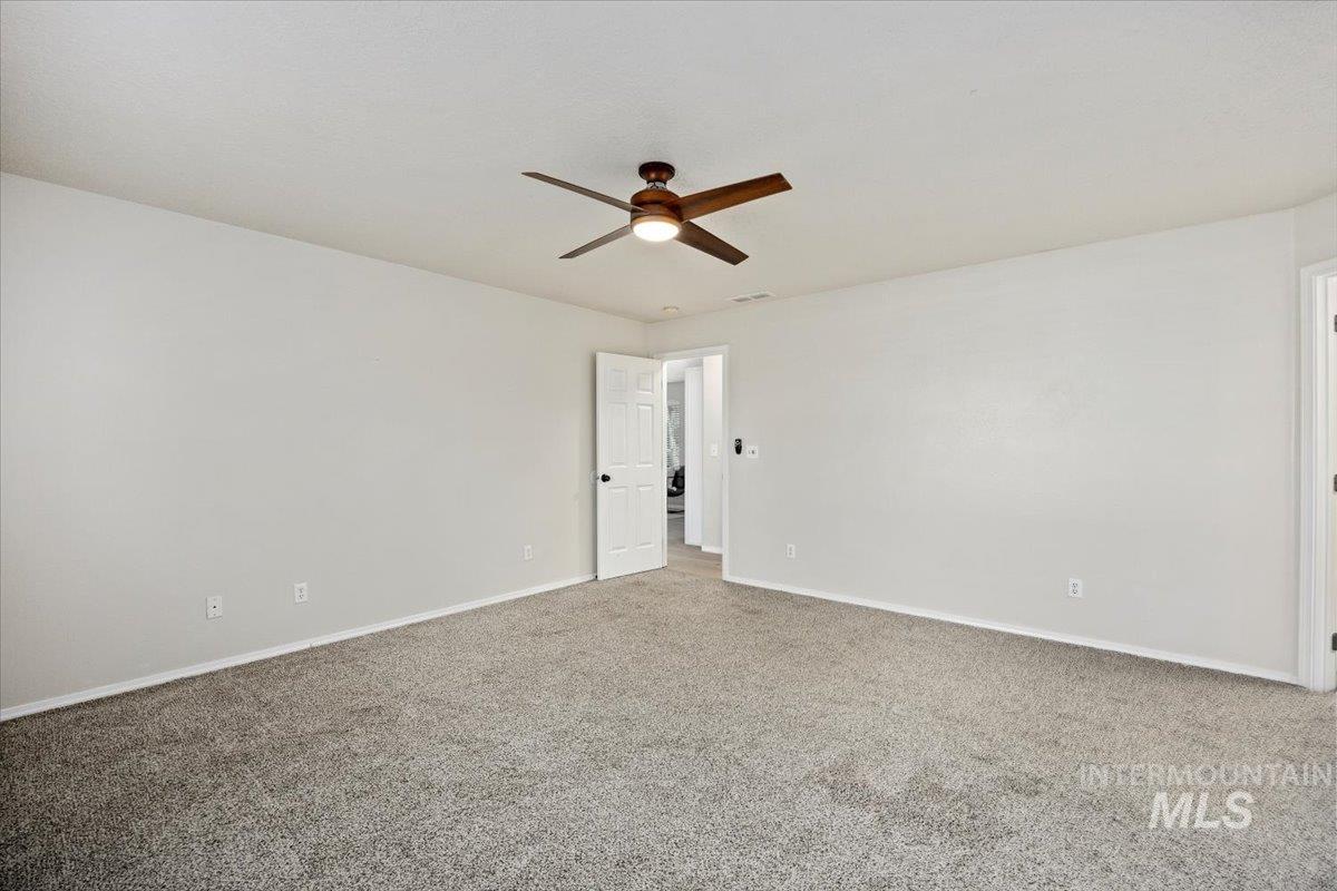 1827 Targhee Drive, Twin Falls, Idaho 83301, 3 Bedrooms, 2 Bathrooms, Residential For Sale, Price $389,000, 98974366