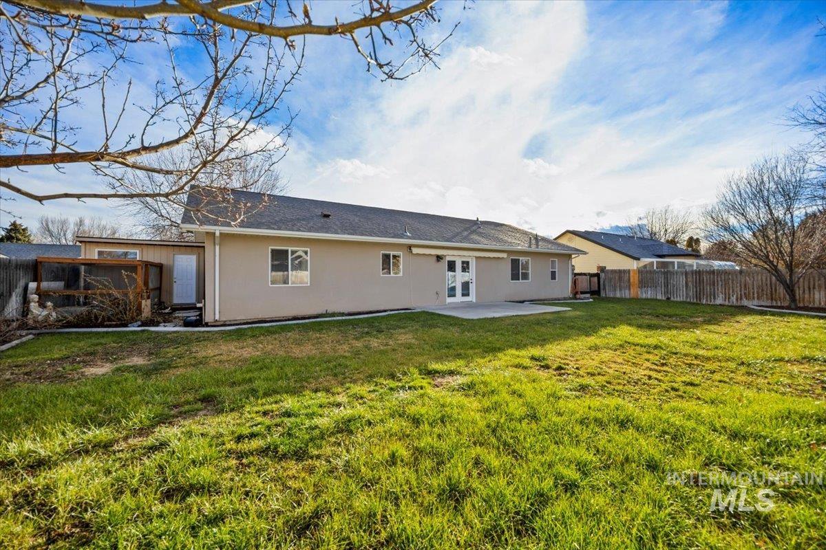 1827 Targhee Drive, Twin Falls, Idaho 83301, 3 Bedrooms, 2 Bathrooms, Residential For Sale, Price $399,900,MLS 98974366