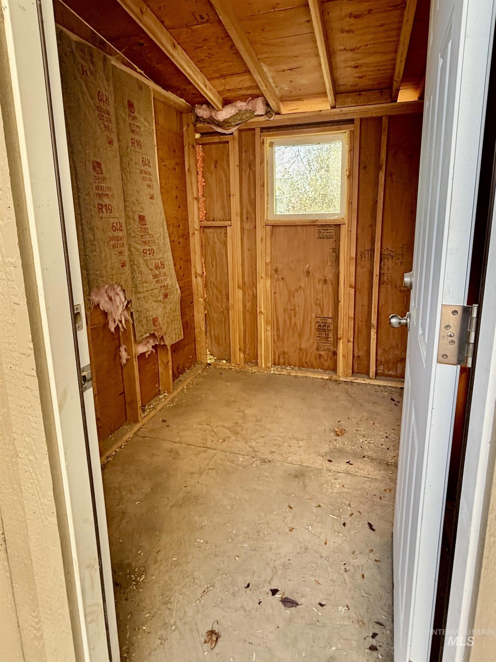 1827 Targhee Drive, Twin Falls, Idaho 83301, 3 Bedrooms, 2 Bathrooms, Residential For Sale, Price $389,000, 98974366