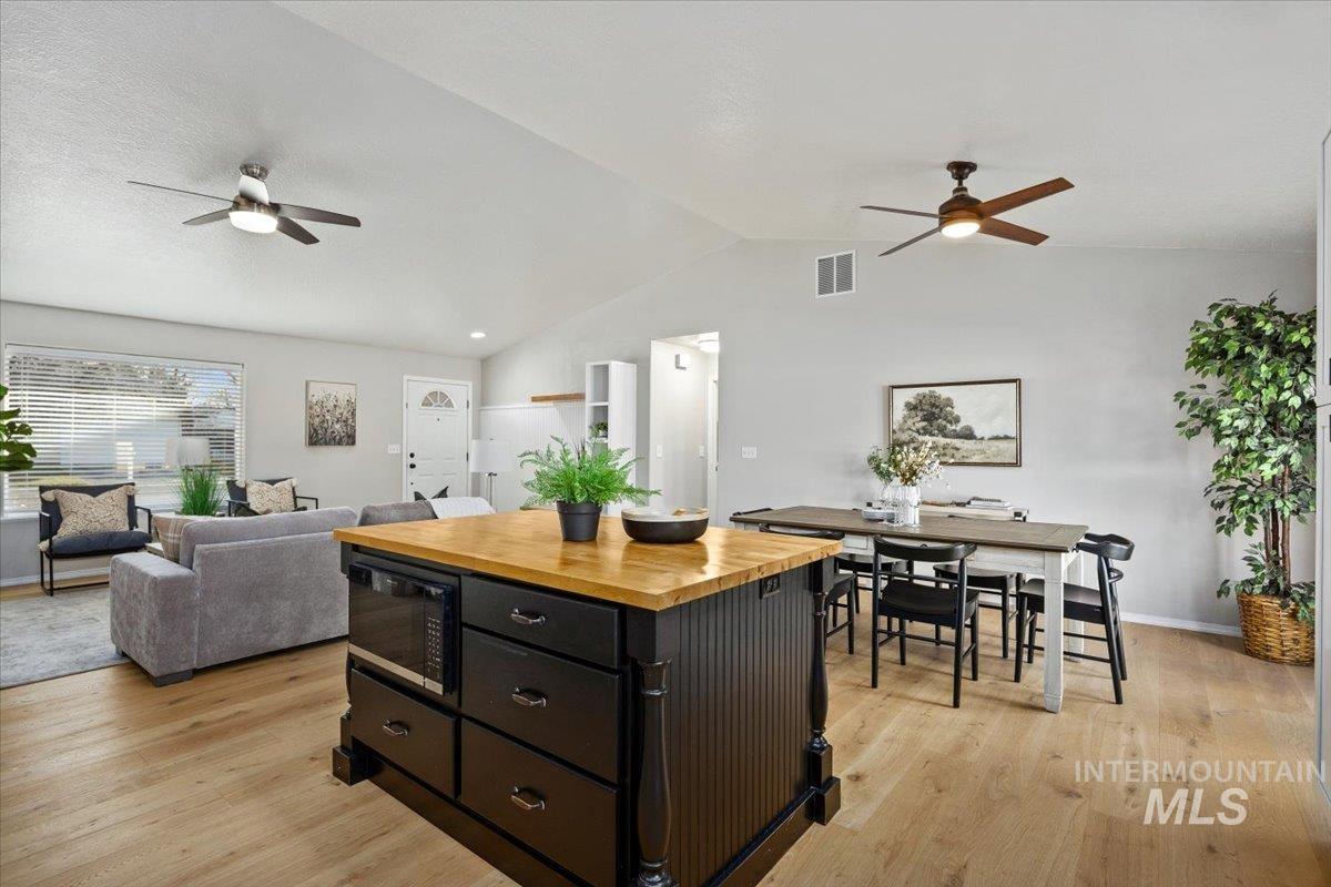 1827 Targhee Drive, Twin Falls, Idaho 83301, 3 Bedrooms, 2 Bathrooms, Residential For Sale, Price $389,000, 98974366