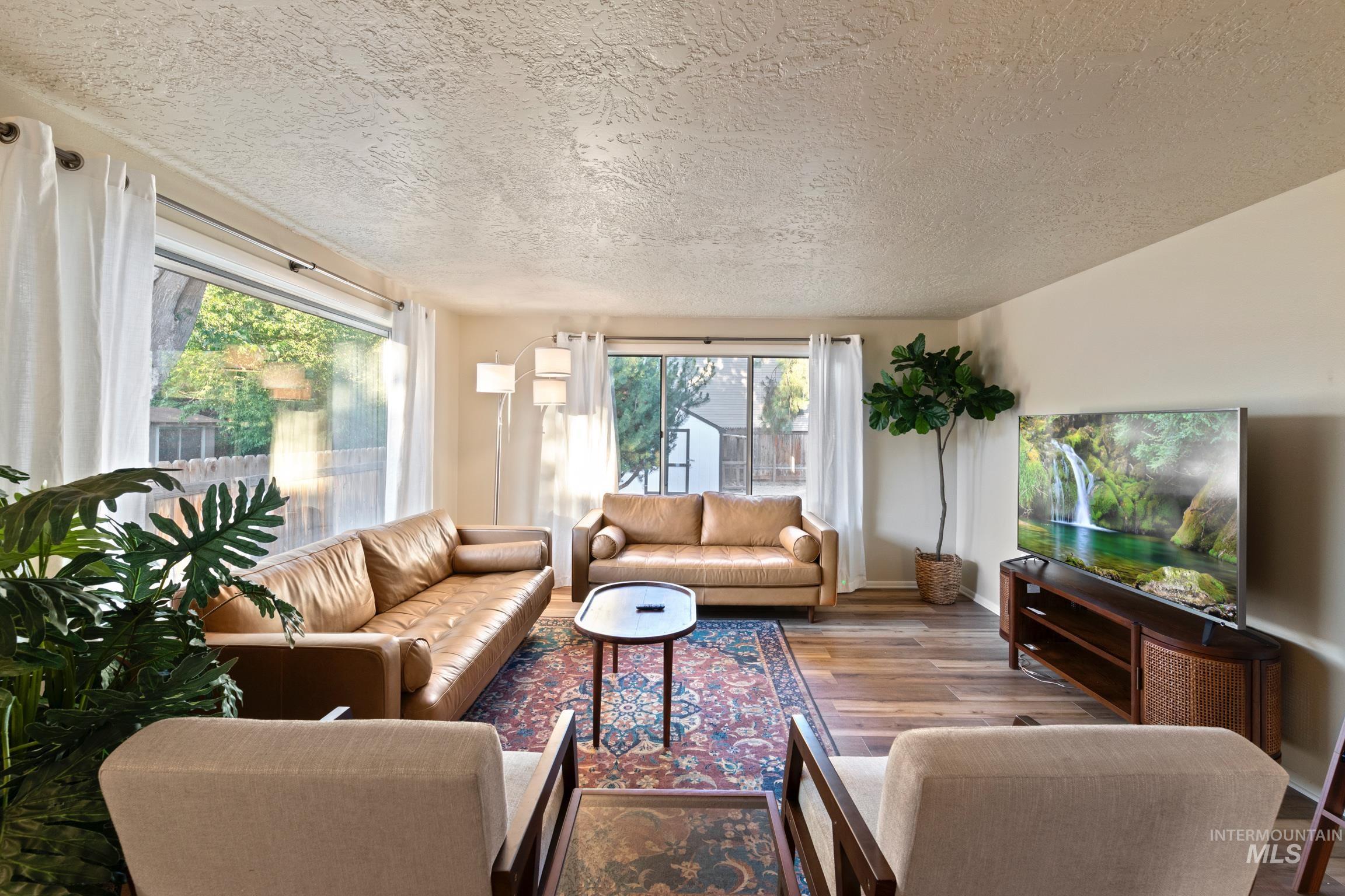 2238 S Latah Street, Boise, Idaho 83705, 3 Bedrooms, 1 Bathroom, Residential For Sale, Price $399,900,MLS 98974367