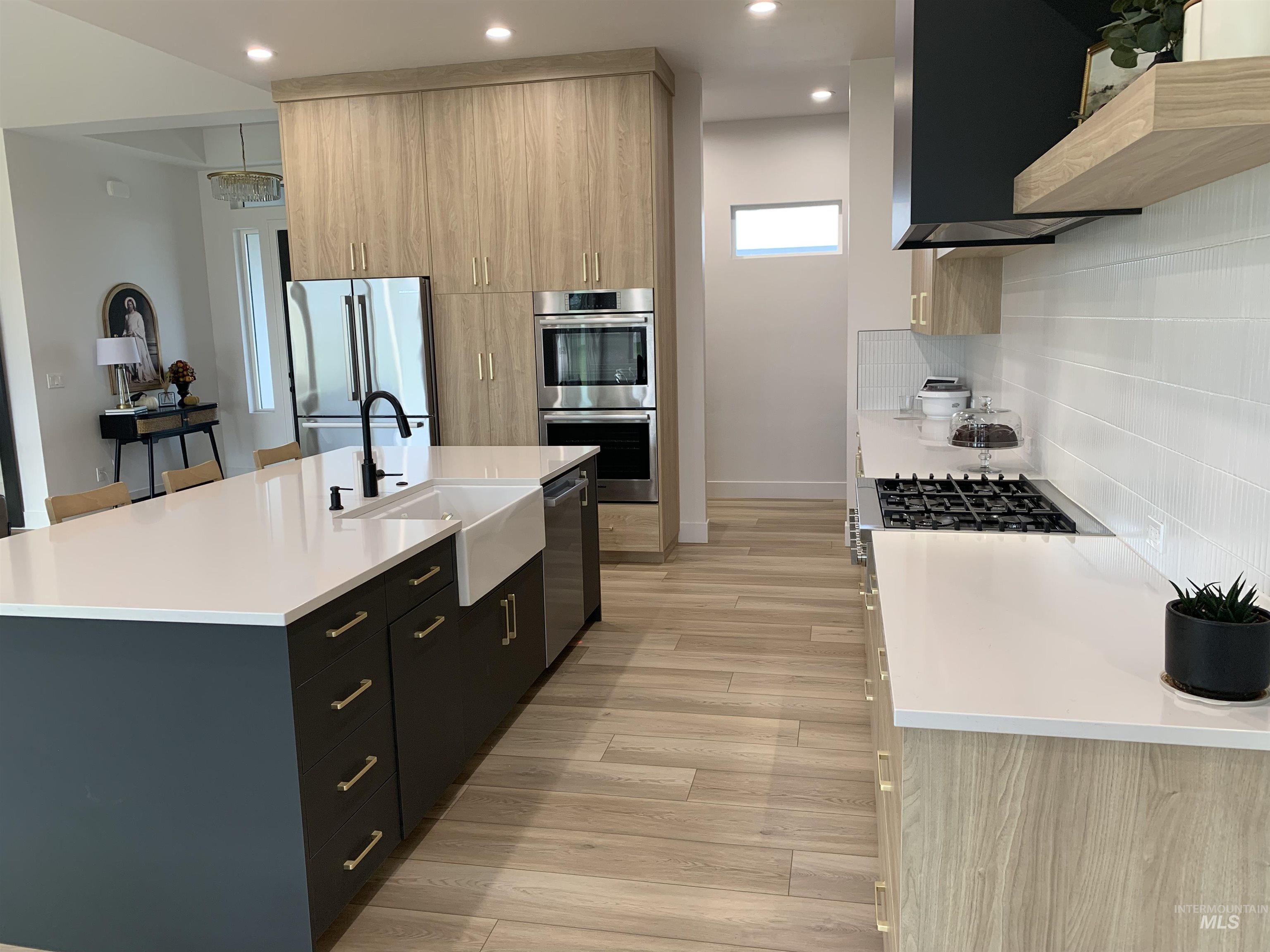 24501 Himark Way, Caldwell, Idaho 83607, 3 Bedrooms, 2.5 Bathrooms, Residential For Sale, Price $1,099,000,MLS 98974368