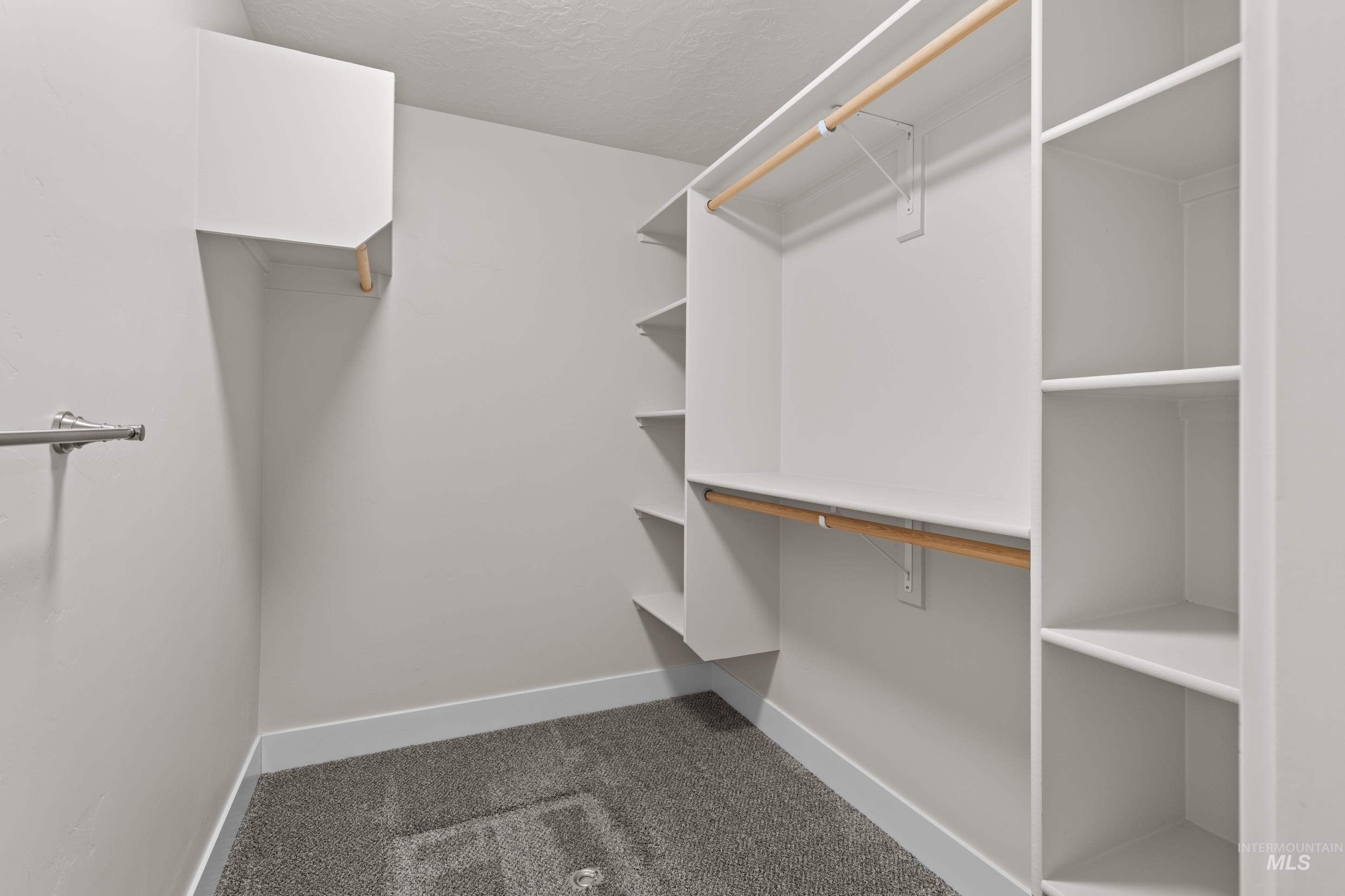 1698 NE Quarry Ave, Mountain Home, Idaho 83647, 4 Bedrooms, 2.5 Bathrooms, Residential For Sale, Price $384,900,MLS 98974369