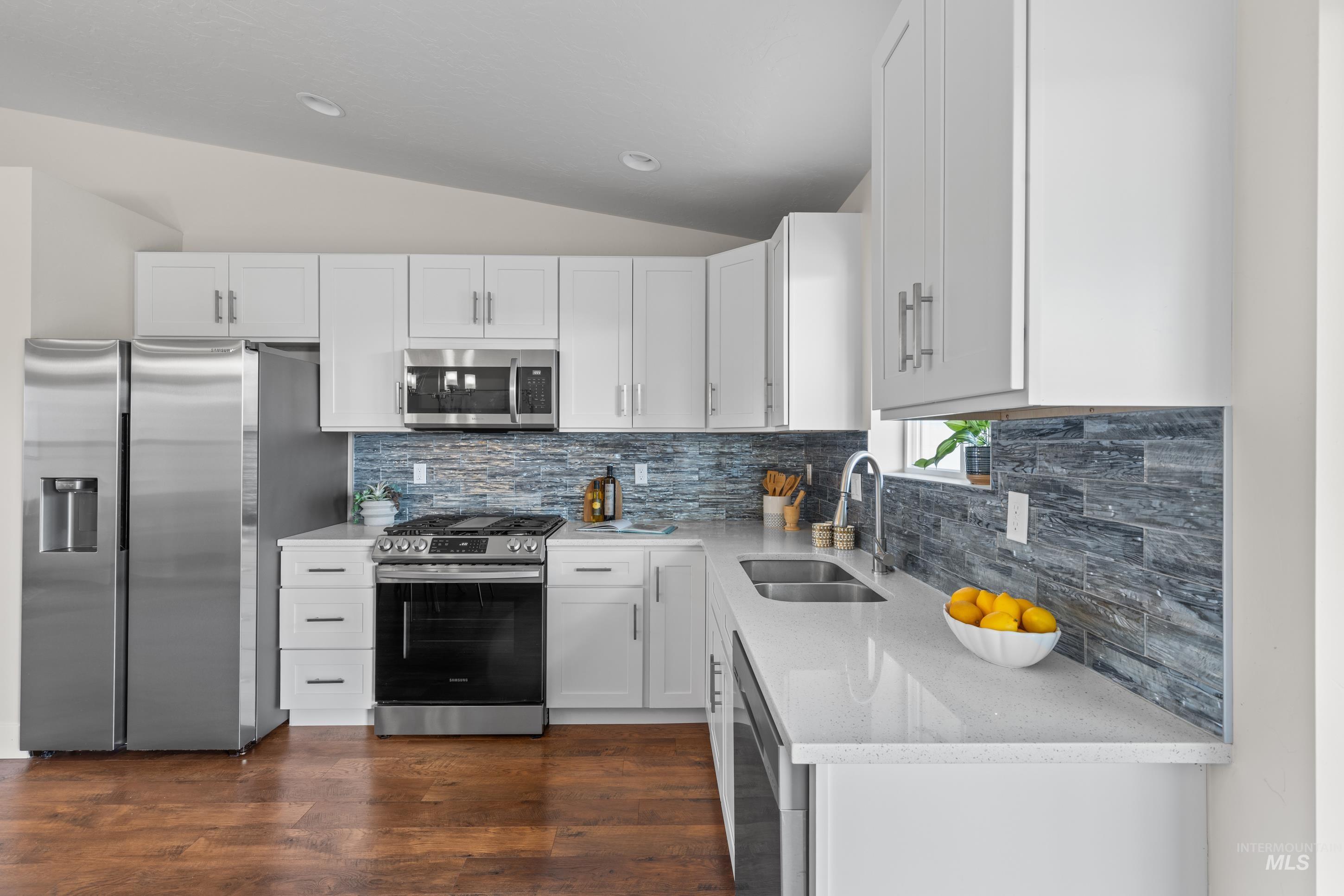 1698 NE Quarry Ave, Mountain Home, Idaho 83647, 4 Bedrooms, 2.5 Bathrooms, Residential For Sale, Price $384,900,MLS 98974369