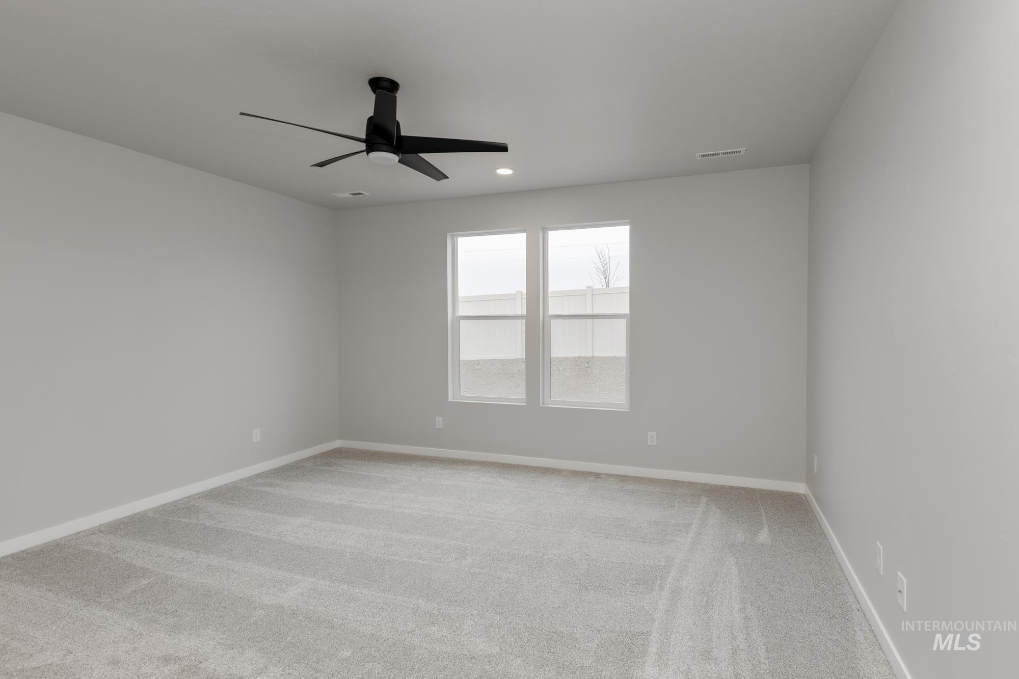 3877 E Jamestown Dr, Nampa, Idaho 83686, 4 Bedrooms, 2 Bathrooms, Residential For Sale, Price $509,990,MLS 98974371