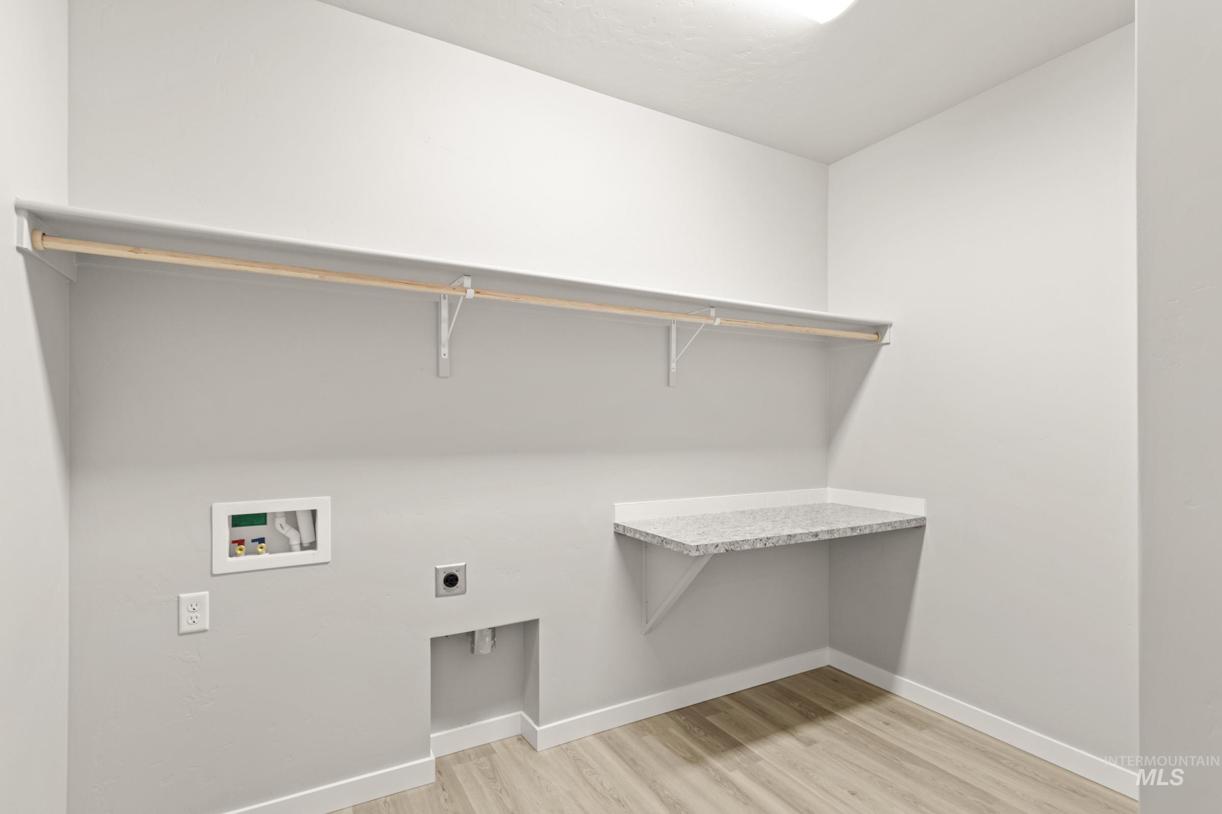 3877 E Jamestown Dr, Nampa, Idaho 83686, 4 Bedrooms, 2 Bathrooms, Residential For Sale, Price $509,990, 98974371