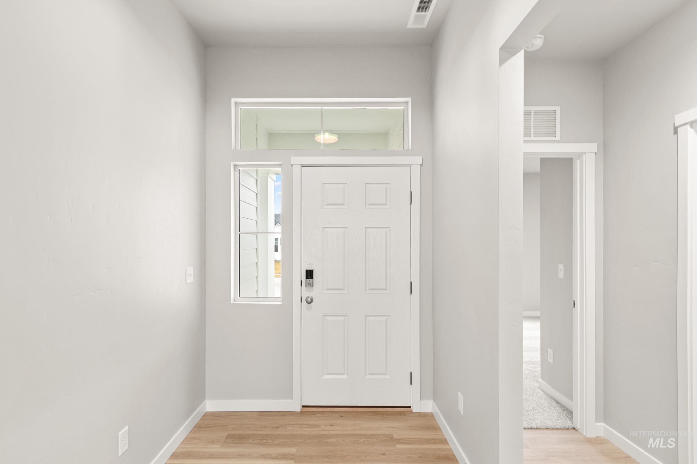 3877 E Jamestown Dr, Nampa, Idaho 83686, 4 Bedrooms, 2 Bathrooms, Residential For Sale, Price $509,990, 98974371