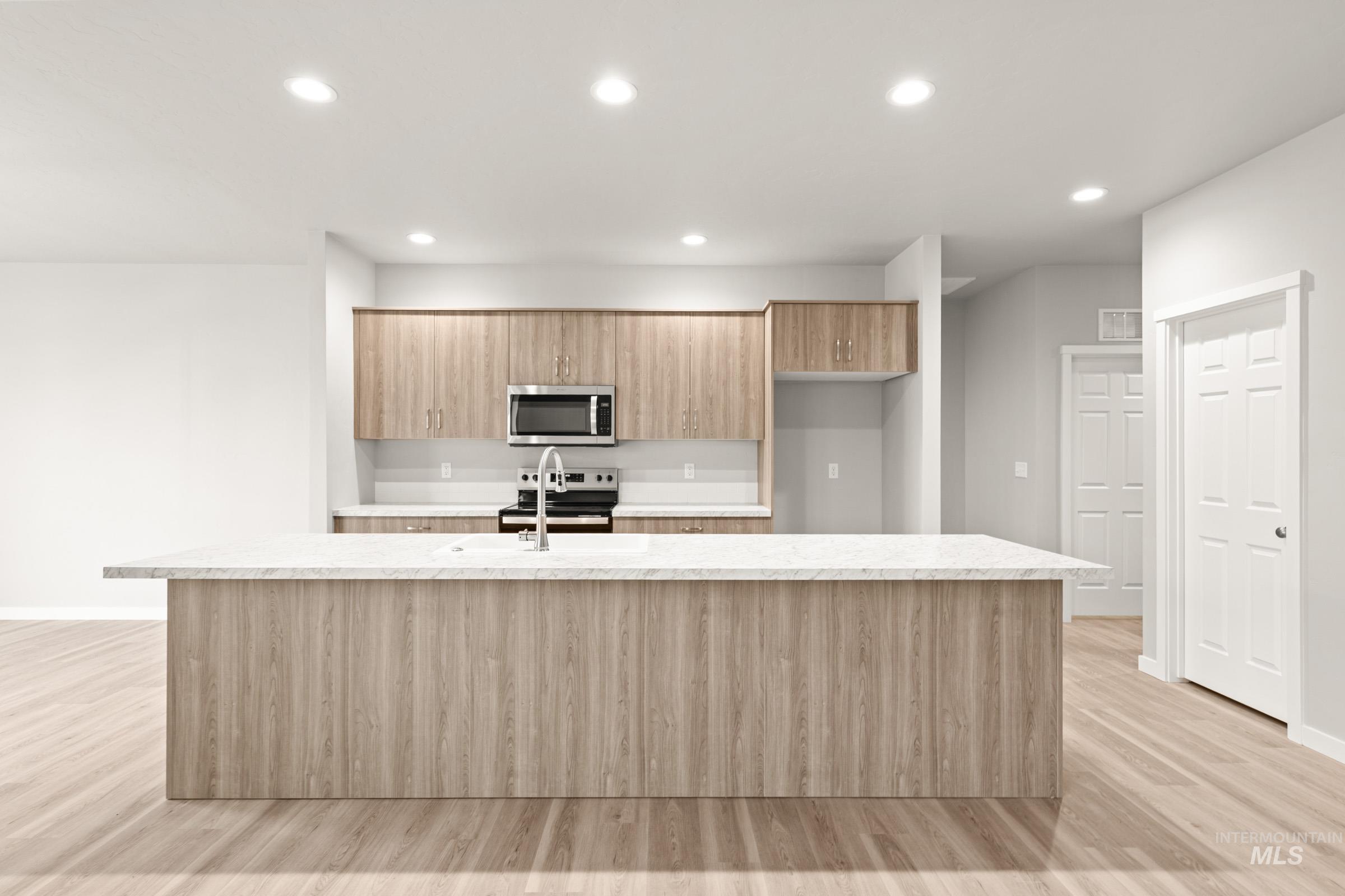 3877 E Jamestown Dr, Nampa, Idaho 83686, 4 Bedrooms, 2 Bathrooms, Residential For Sale, Price $509,990, 98974371