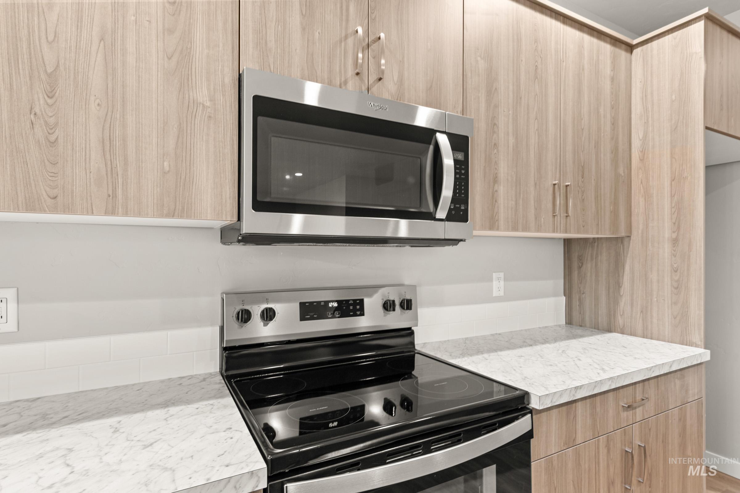 3877 E Jamestown Dr, Nampa, Idaho 83686, 4 Bedrooms, 2 Bathrooms, Residential For Sale, Price $509,990, 98974371