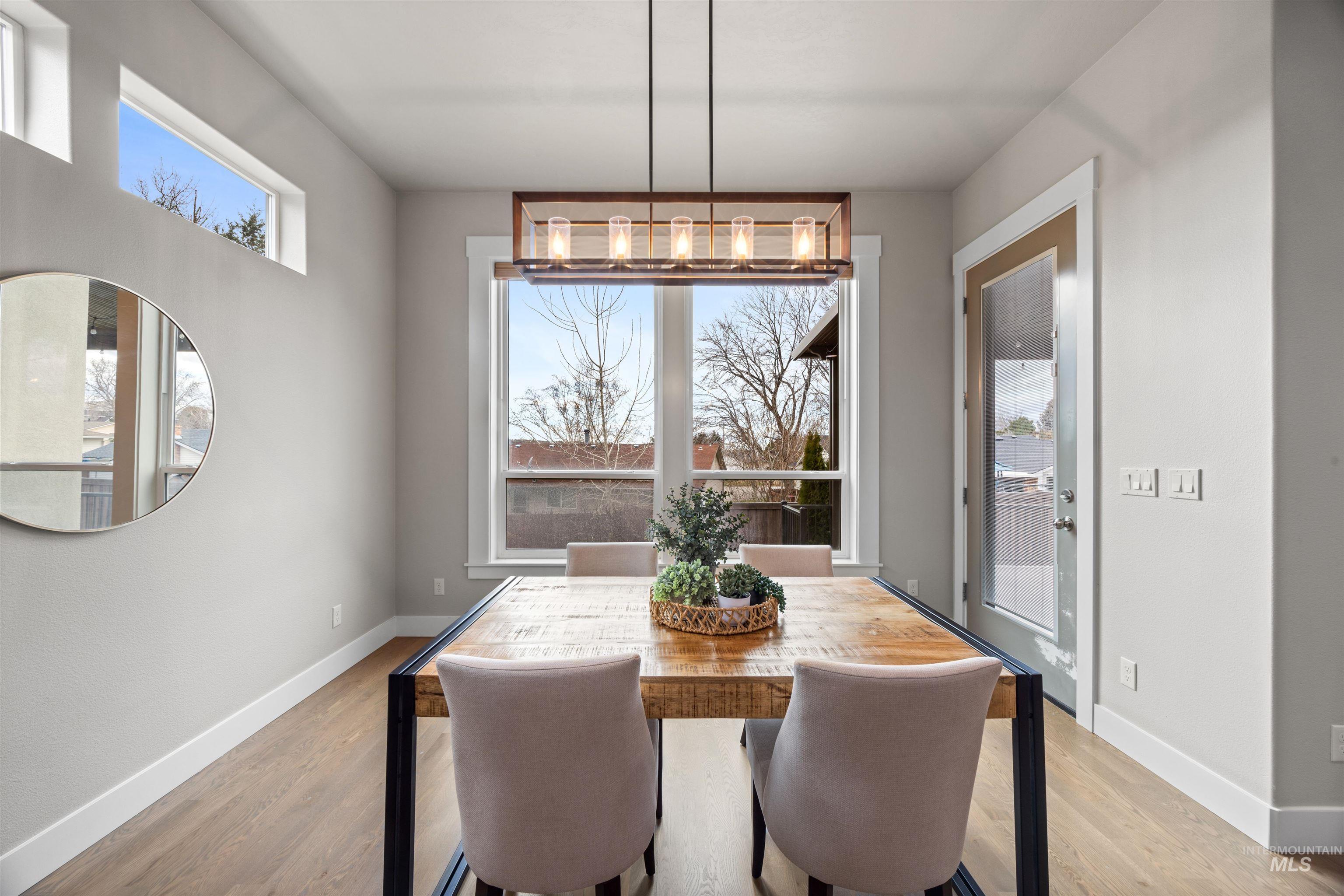 4775 S Spotted Horse Ave, Boise, Idaho 83716, 3 Bedrooms, 2 Bathrooms, Residential For Sale, Price $1,060,000,MLS 98974372