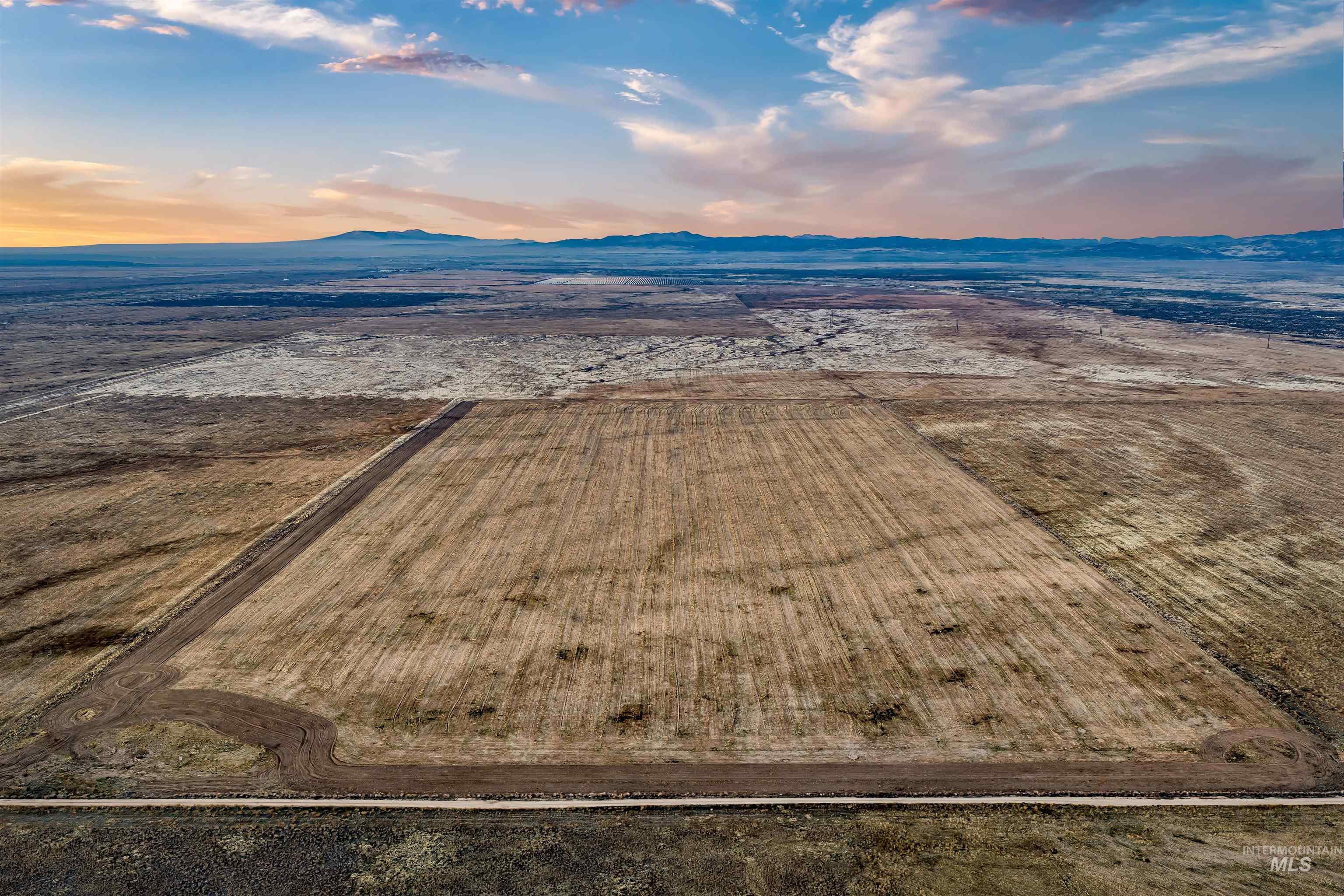 000 E Flick Ln, Mountain Home, Idaho 83647, Land For Sale, Price $1,280,000,MLS 98974374