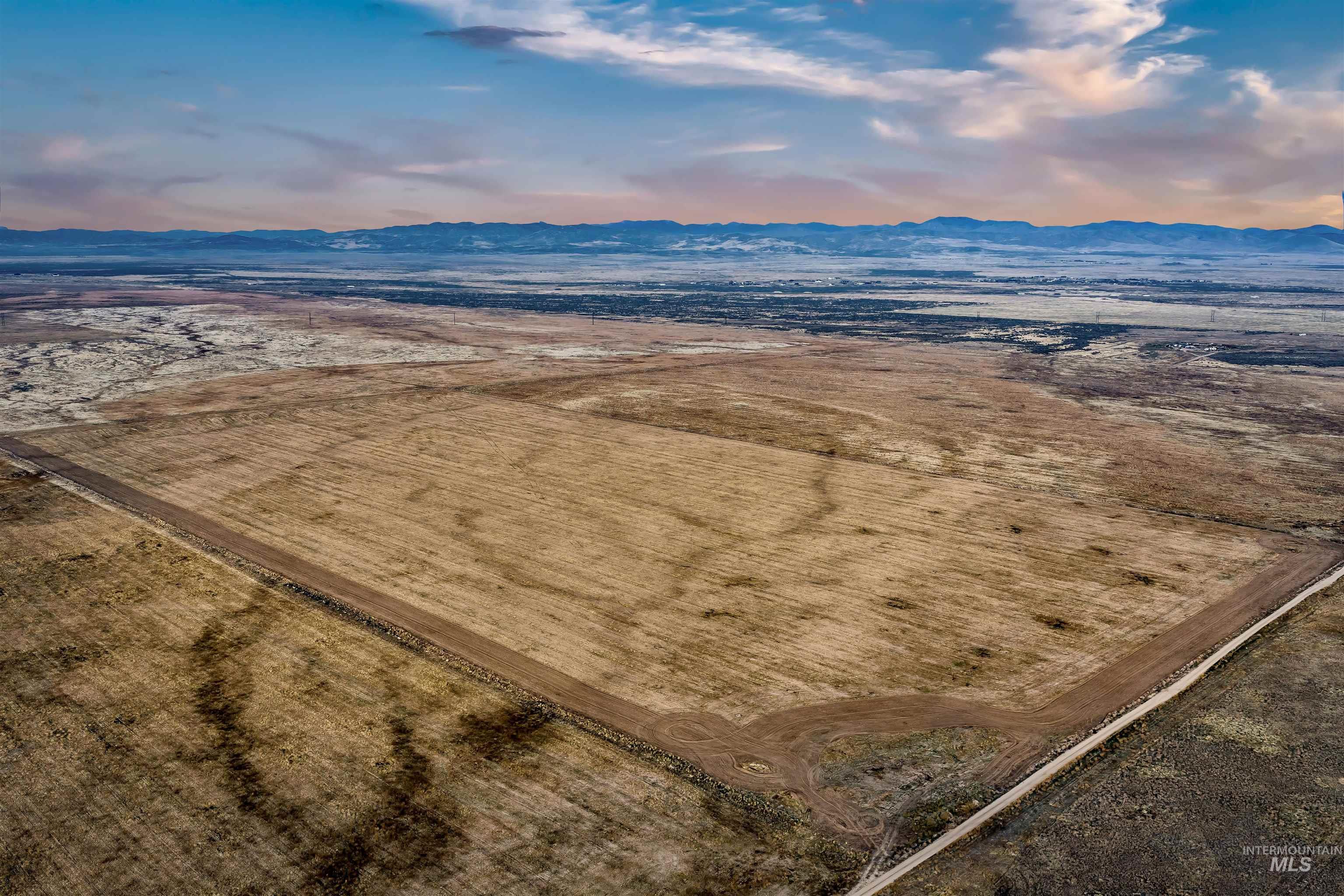 000 E Flick Ln, Mountain Home, Idaho 83647, Land For Sale, Price $1,280,000,MLS 98974374