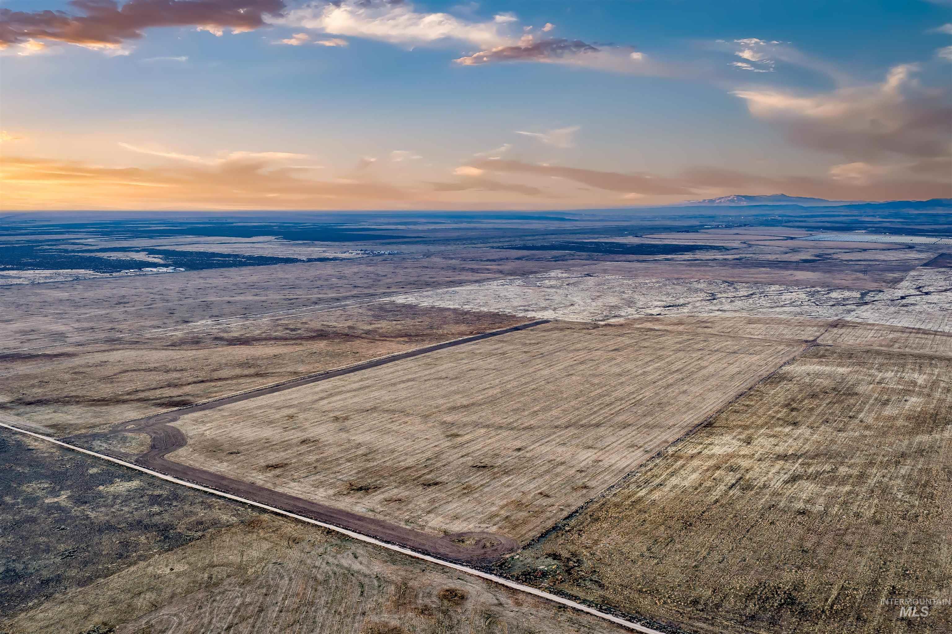 000 E Flick Ln, Mountain Home, Idaho 83647, Land For Sale, Price $1,280,000,MLS 98974374