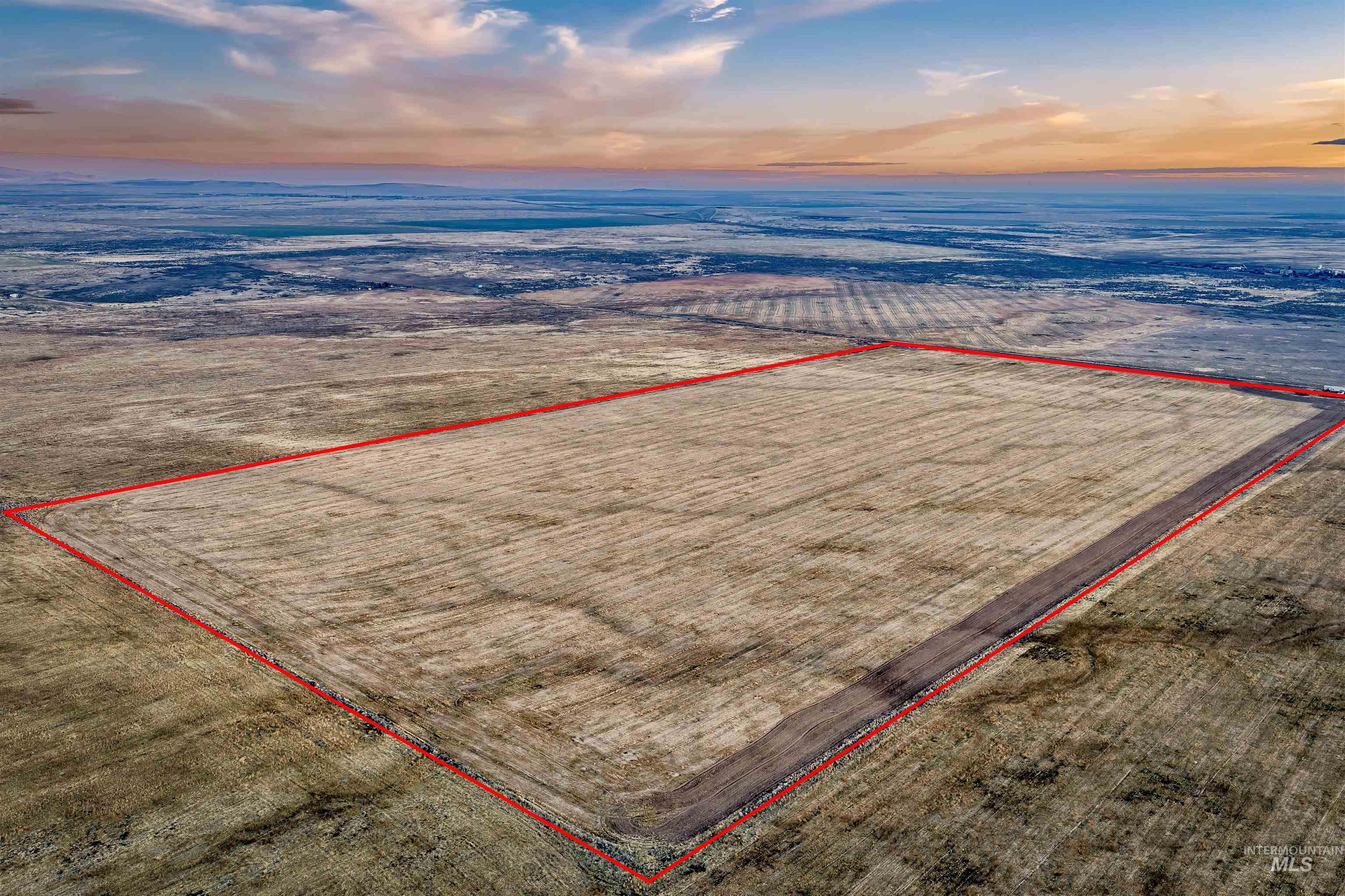 000 E Flick Ln, Mountain Home, Idaho 83647, Land For Sale, Price $1,280,000,MLS 98974374