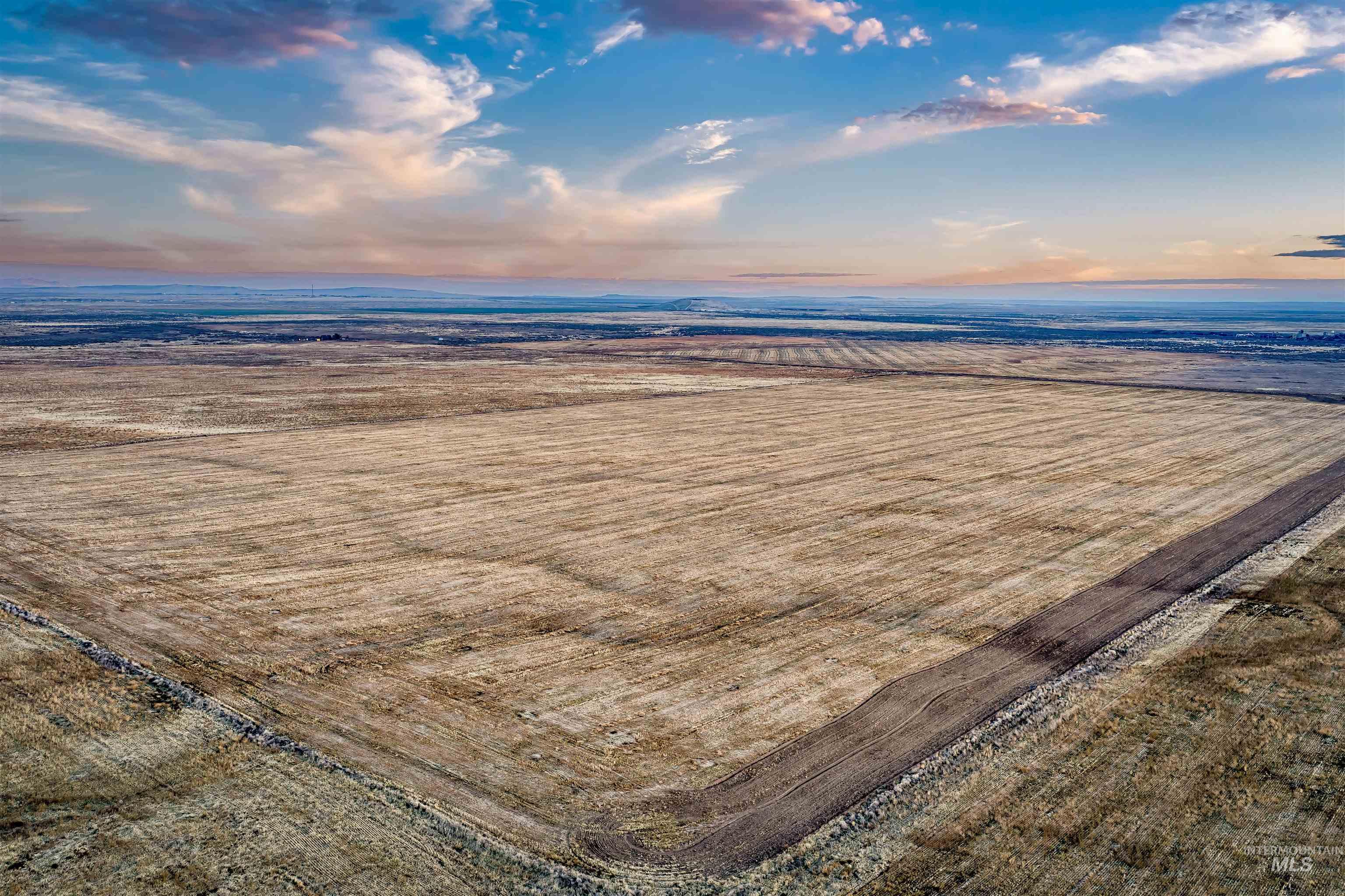 000 E Flick Ln, Mountain Home, Idaho 83647, Land For Sale, Price $1,280,000,MLS 98974374