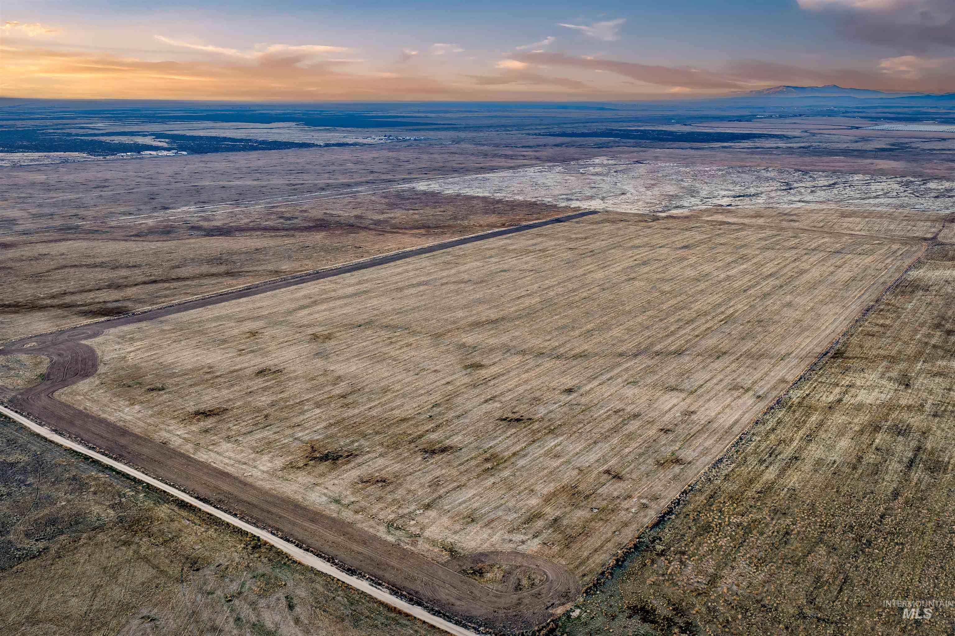 000 E Flick Ln, Mountain Home, Idaho 83647, Land For Sale, Price $1,280,000,MLS 98974374