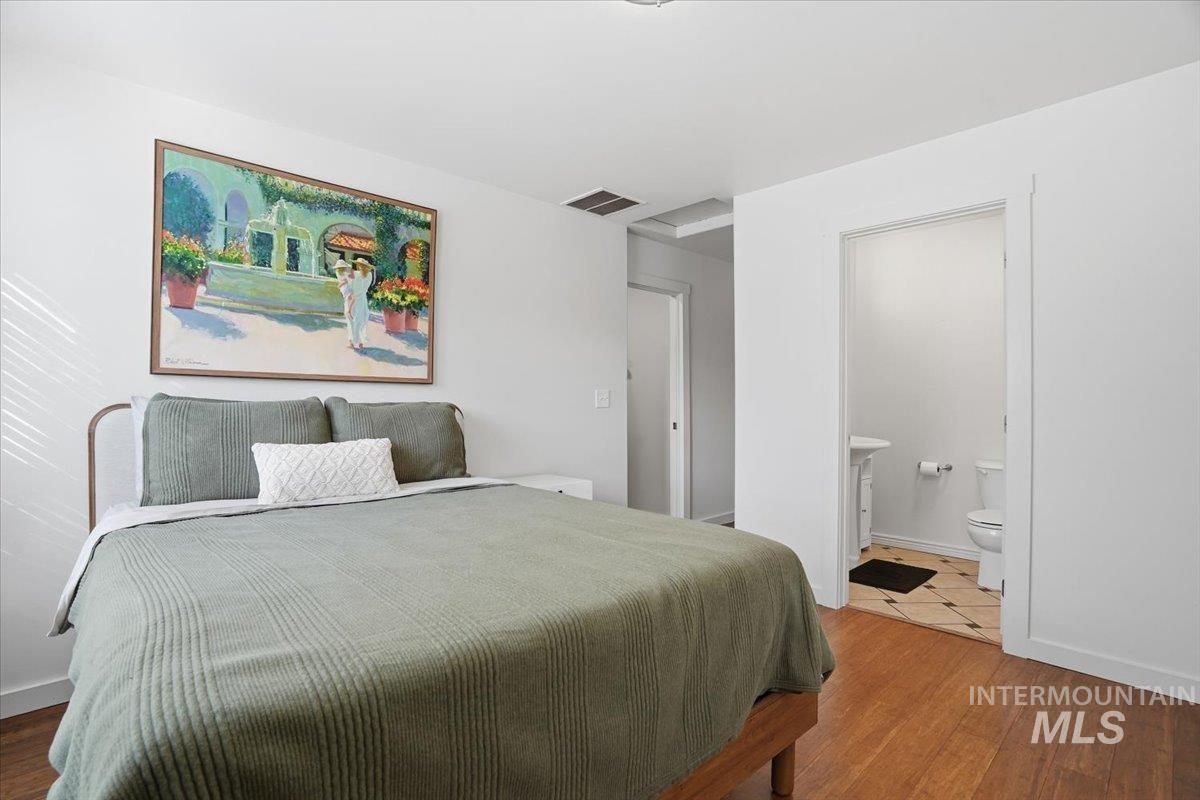 2200 N 9th Street, Boise, Idaho 83702, 3 Bedrooms, 2 Bathrooms, Residential For Sale, Price $684,000,MLS 98974375