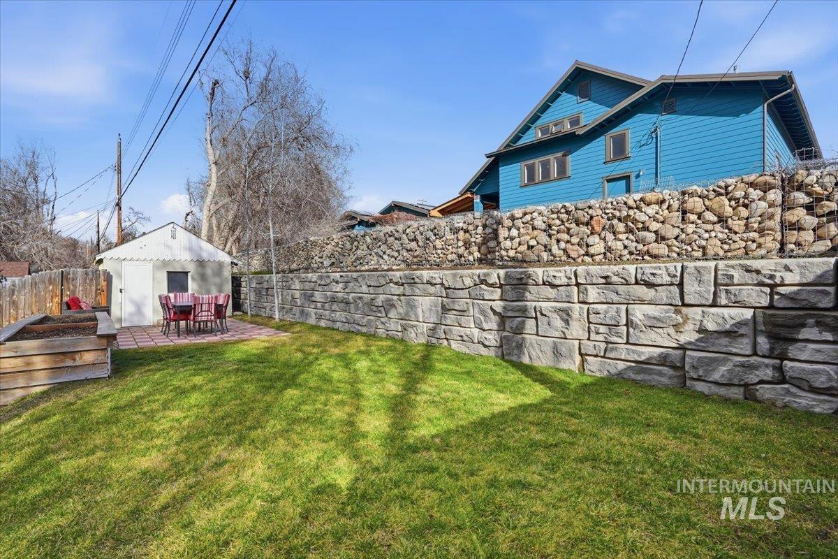 2200 N 9th Street, Boise, Idaho 83702, 3 Bedrooms, 2 Bathrooms, Residential For Sale, Price $684,000,MLS 98974375