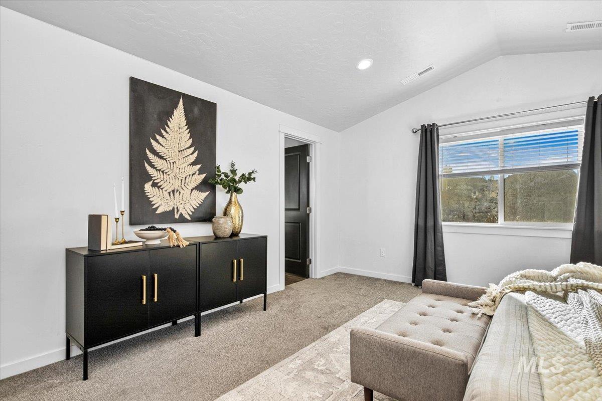 3315 S Cabin Creek Way, Meridian, Idaho 83642, 3 Bedrooms, 2.5 Bathrooms, Residential For Sale, Price $500,000,MLS 98974376