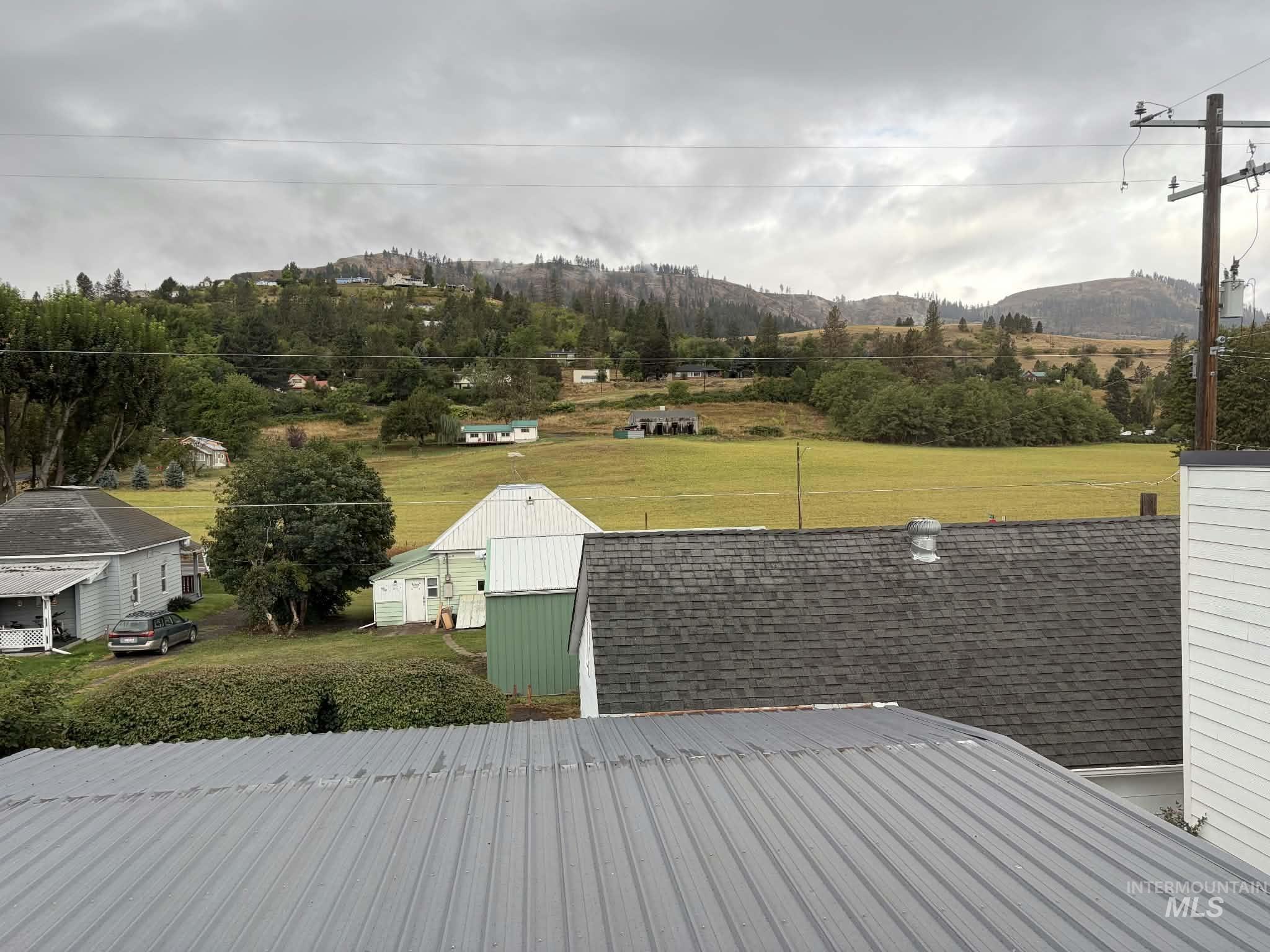 804 Maple St, Kamiah, Idaho 83536, 3 Bedrooms, 2 Bathrooms, Residential For Sale, Price $338,000,MLS 98974381
